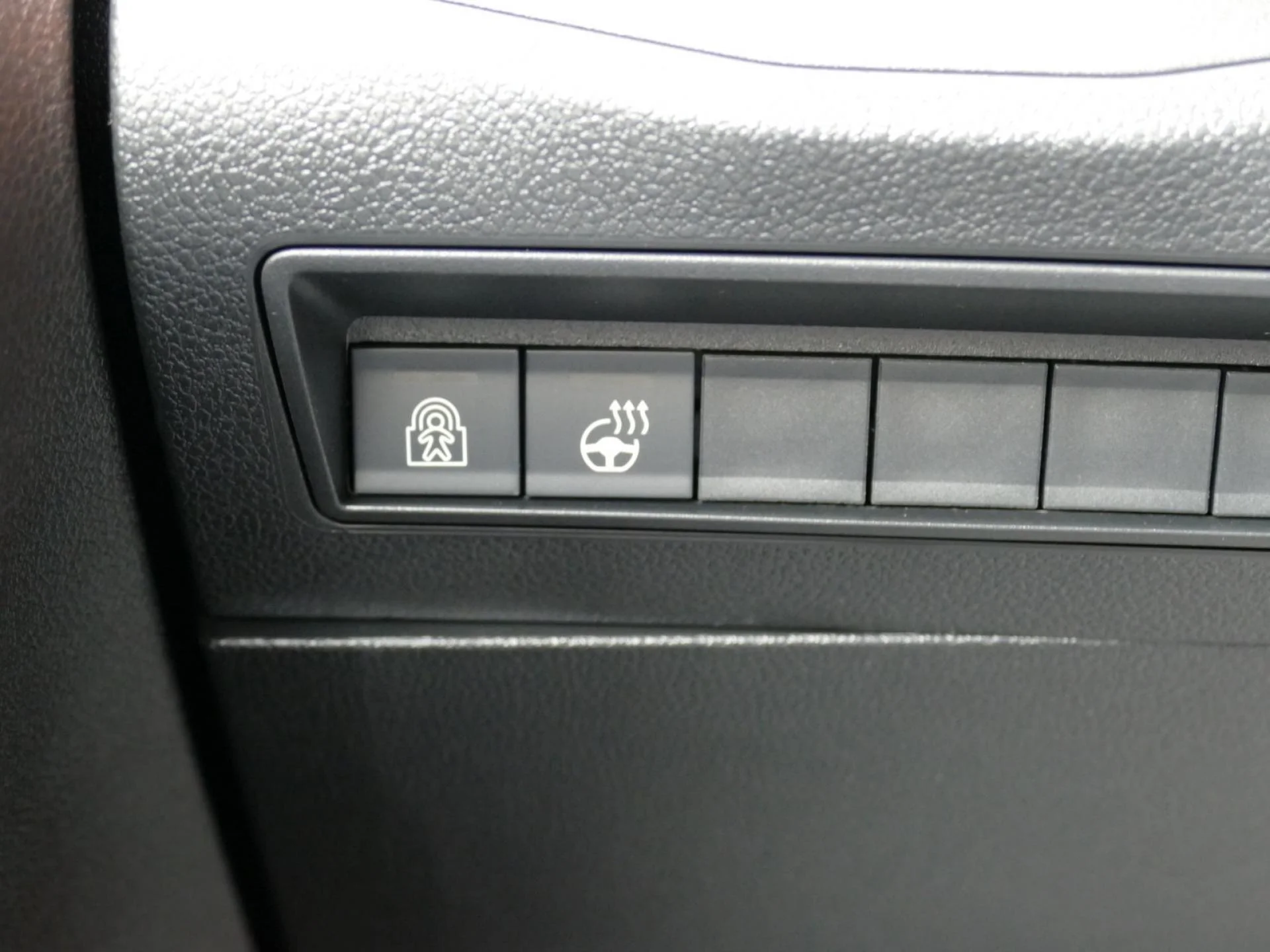 CITROEN BERLINGO - Miniature 19 sur 32 - Cliquer pour voir cette photo