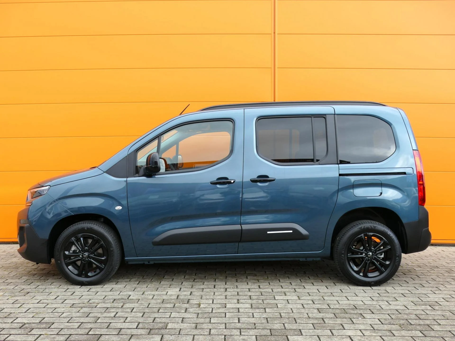 CITROEN BERLINGO - Miniature 4 sur 33 - Cliquer pour voir cette photo