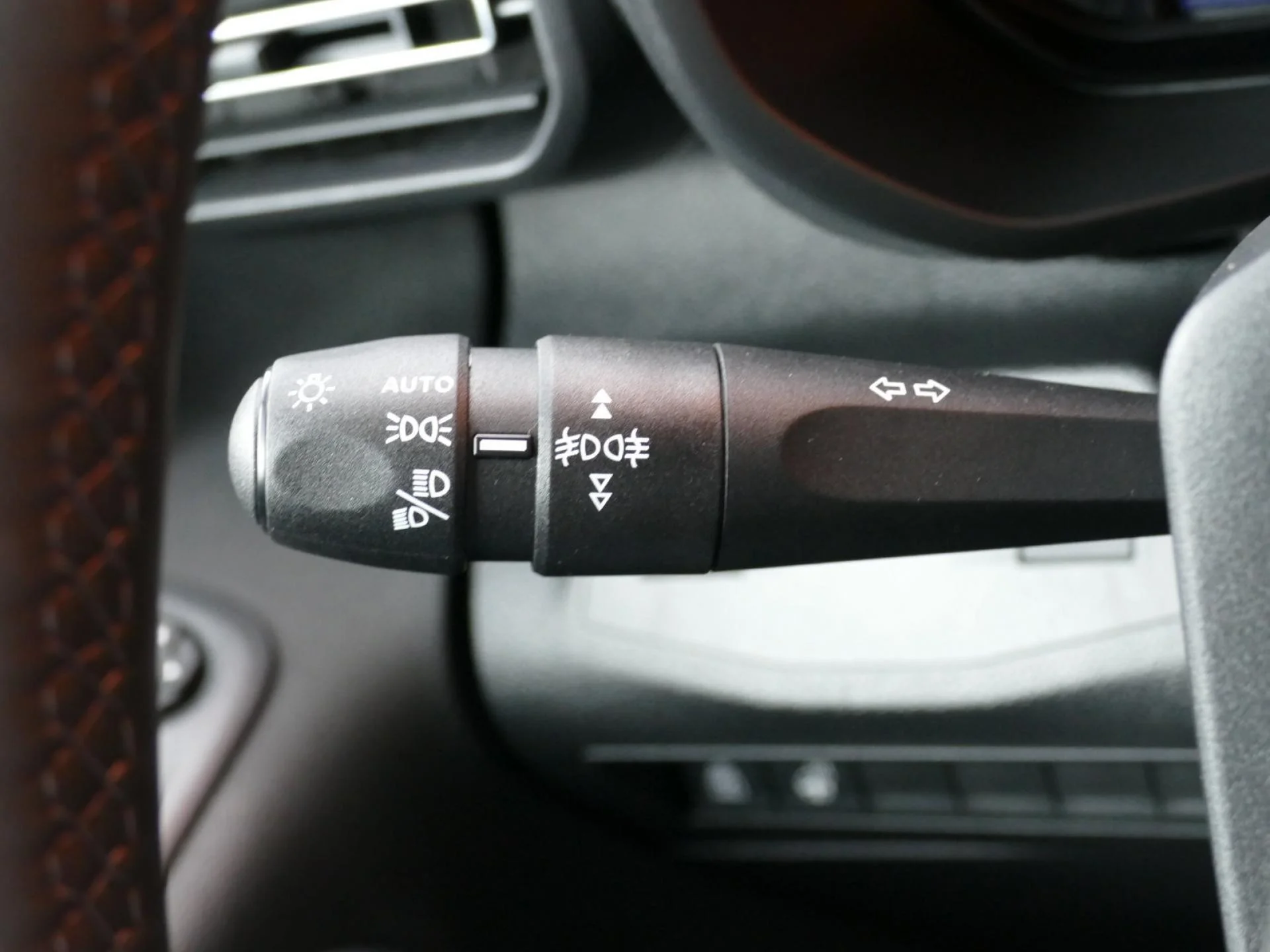CITROEN BERLINGO - Miniature 24 sur 32 - Cliquer pour voir cette photo