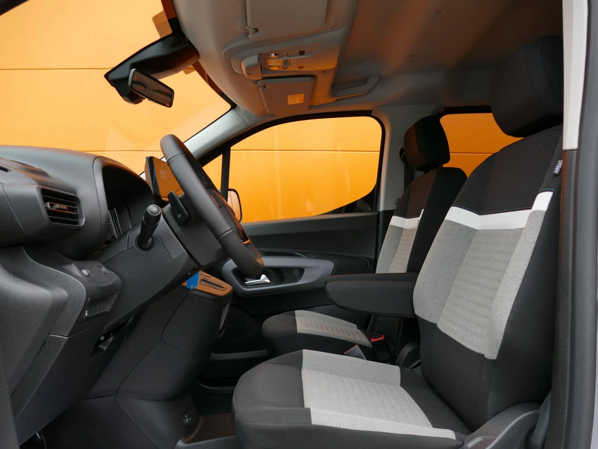 CITROEN BERLINGO - Miniature 7 sur 32 - Cliquer pour voir cette photo