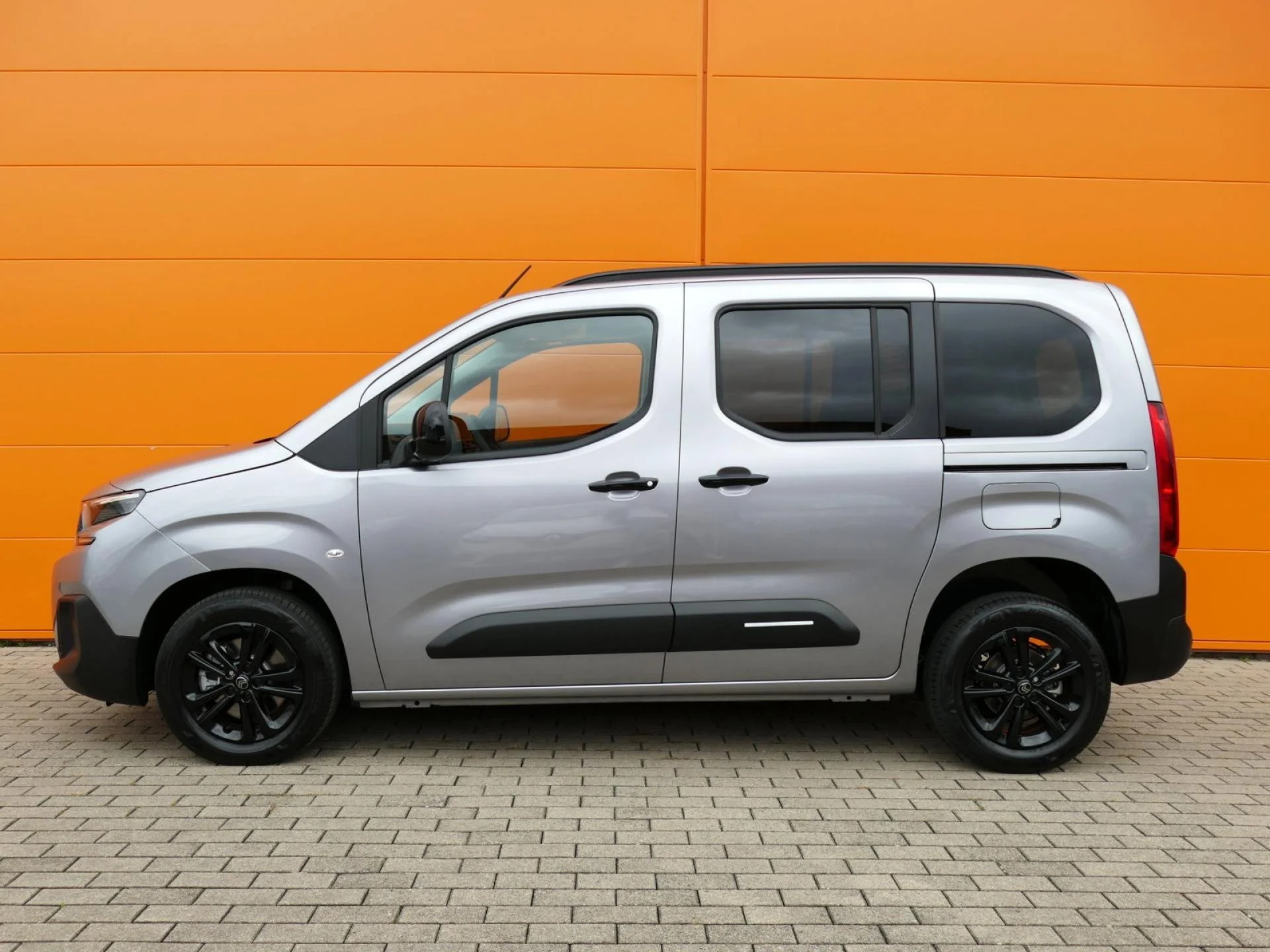 CITROEN BERLINGO - Miniature 4 sur 32 - Cliquer pour voir cette photo