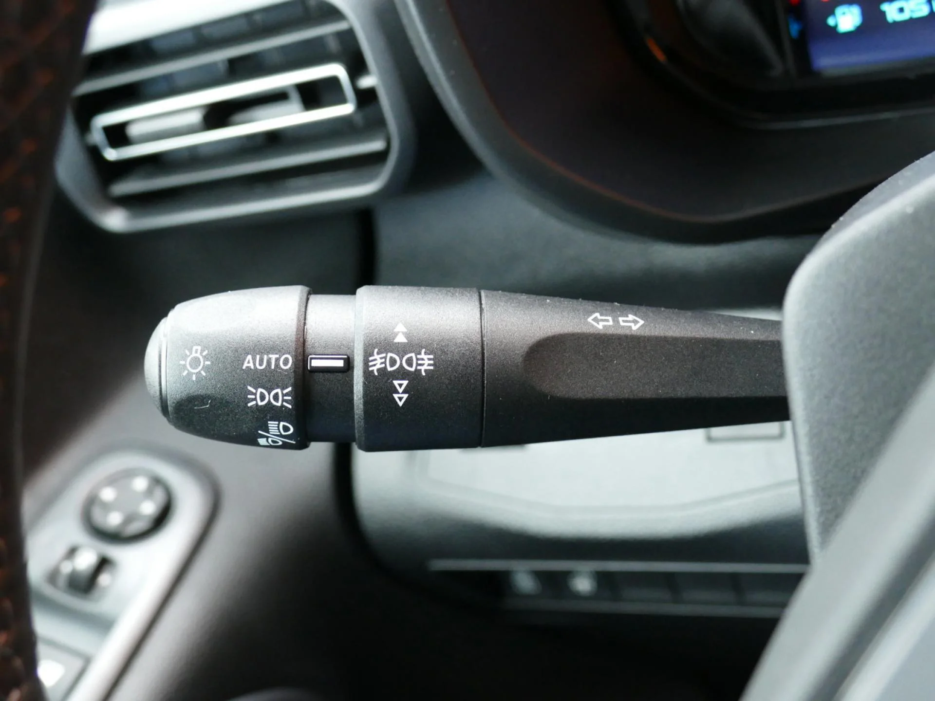 CITROEN BERLINGO - Miniature 23 sur 32 - Cliquer pour voir cette photo