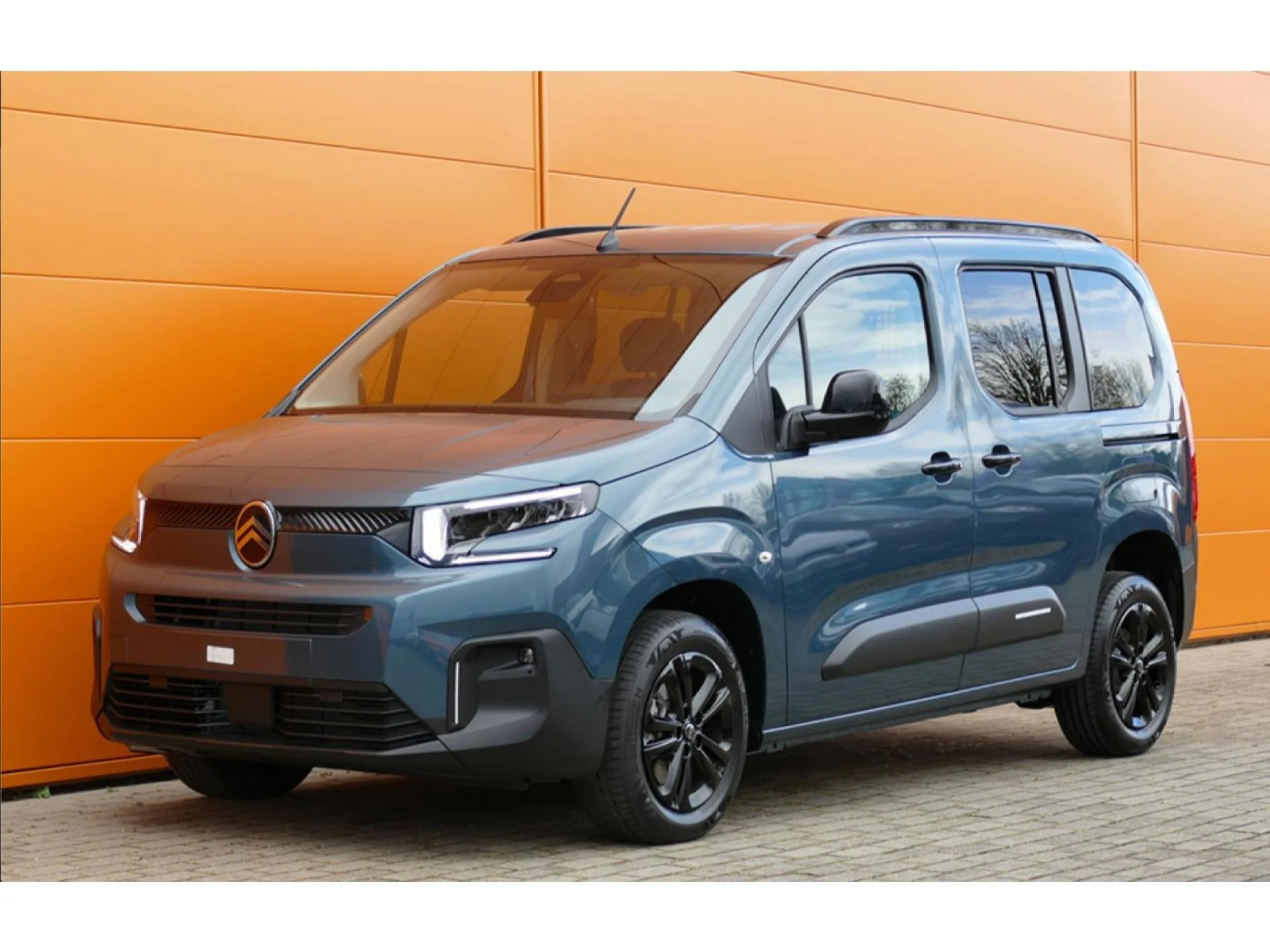 CITROEN BERLINGO - Miniature 2 sur 32 - Cliquer pour voir cette photo