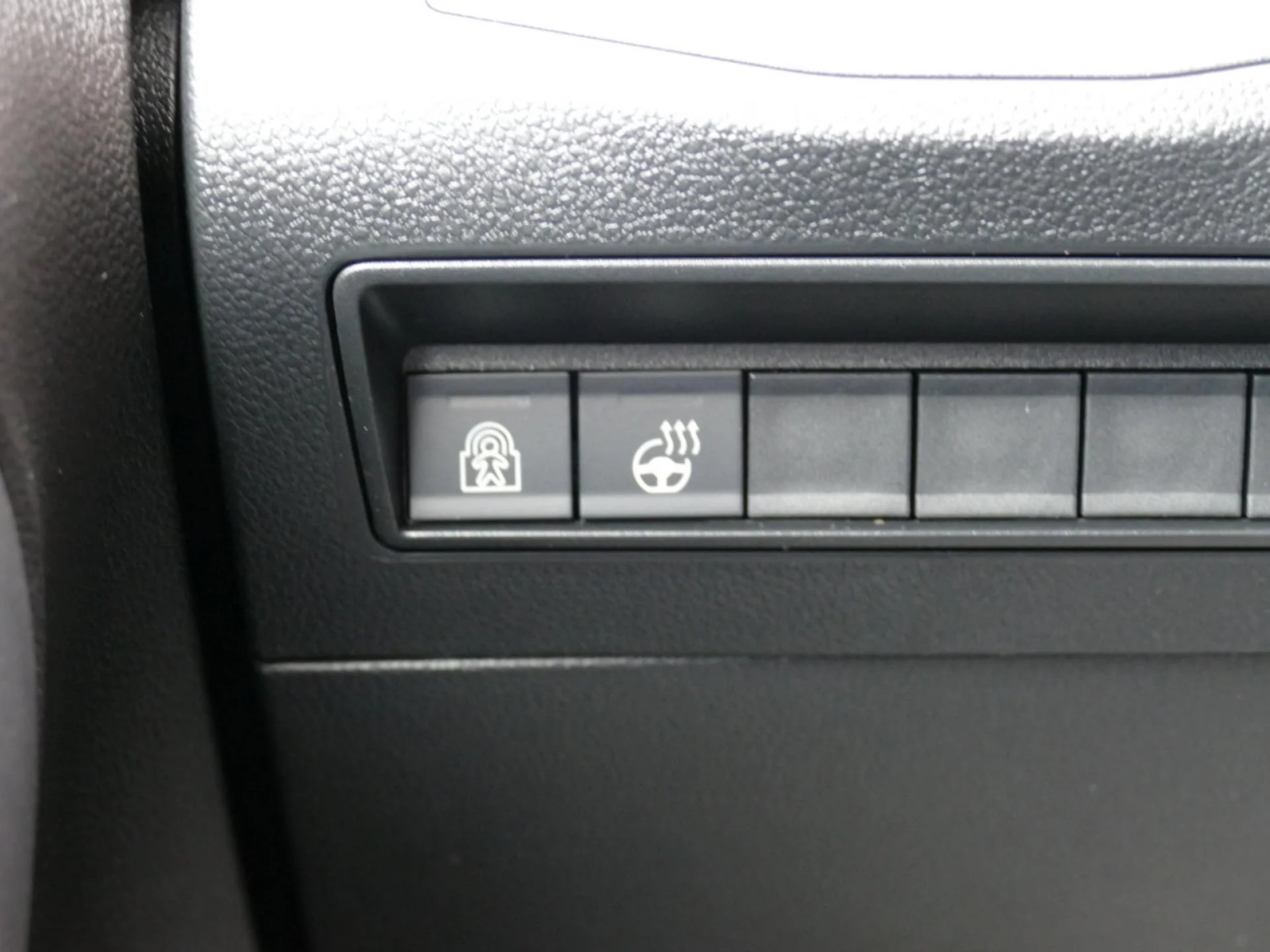CITROEN BERLINGO - Miniature 19 sur 32 - Cliquer pour voir cette photo