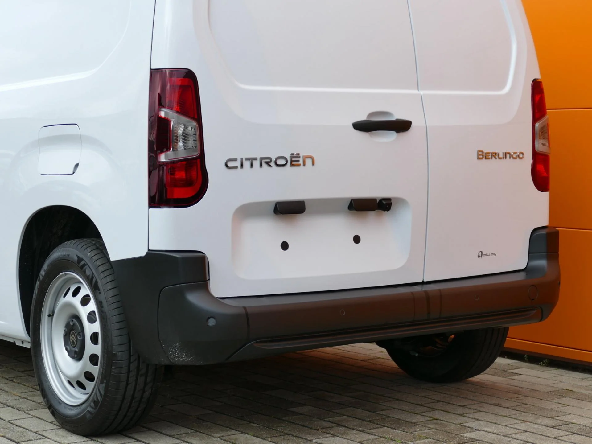 CITROEN BERLINGO - Miniature 30 sur 32 - Cliquer pour voir cette photo