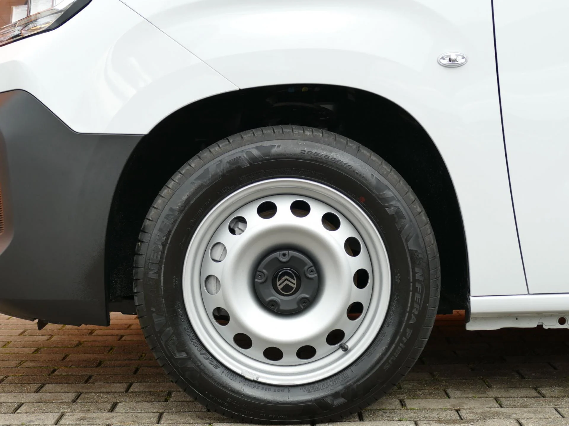 CITROEN BERLINGO - Miniature 31 sur 32 - Cliquer pour voir cette photo