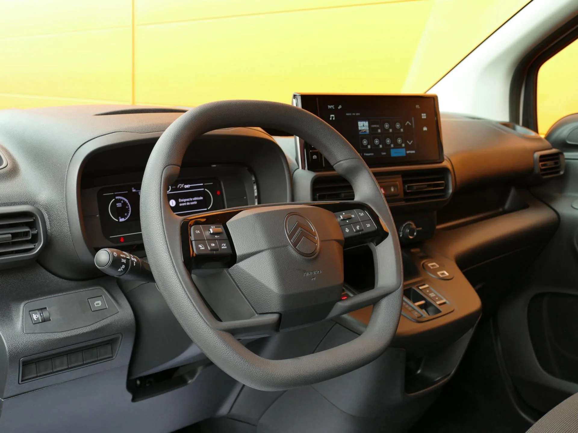 CITROEN BERLINGO - Miniature 16 sur 32 - Cliquer pour voir cette photo