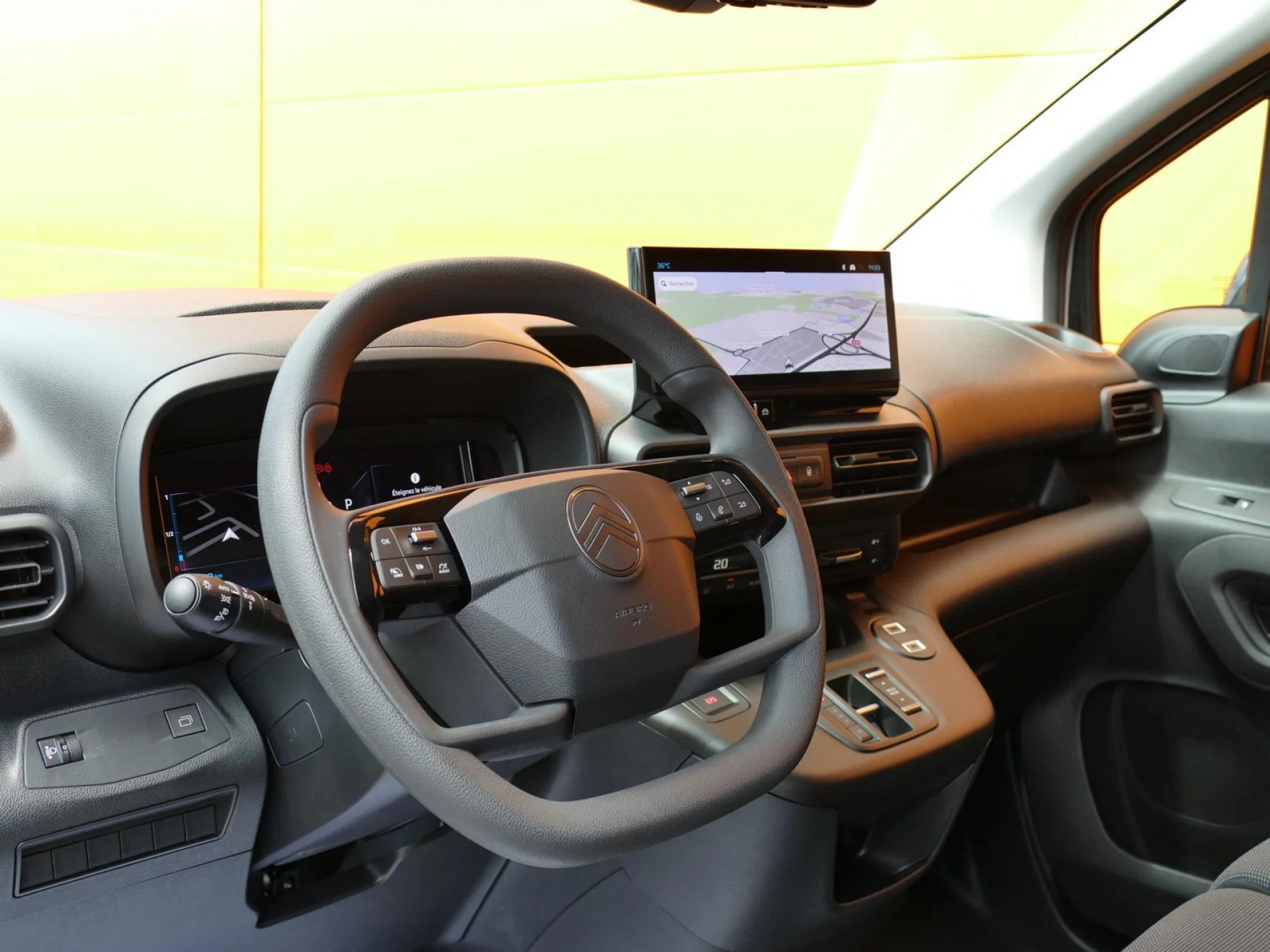 CITROEN BERLINGO - Miniature 14 sur 30 - Cliquer pour voir cette photo