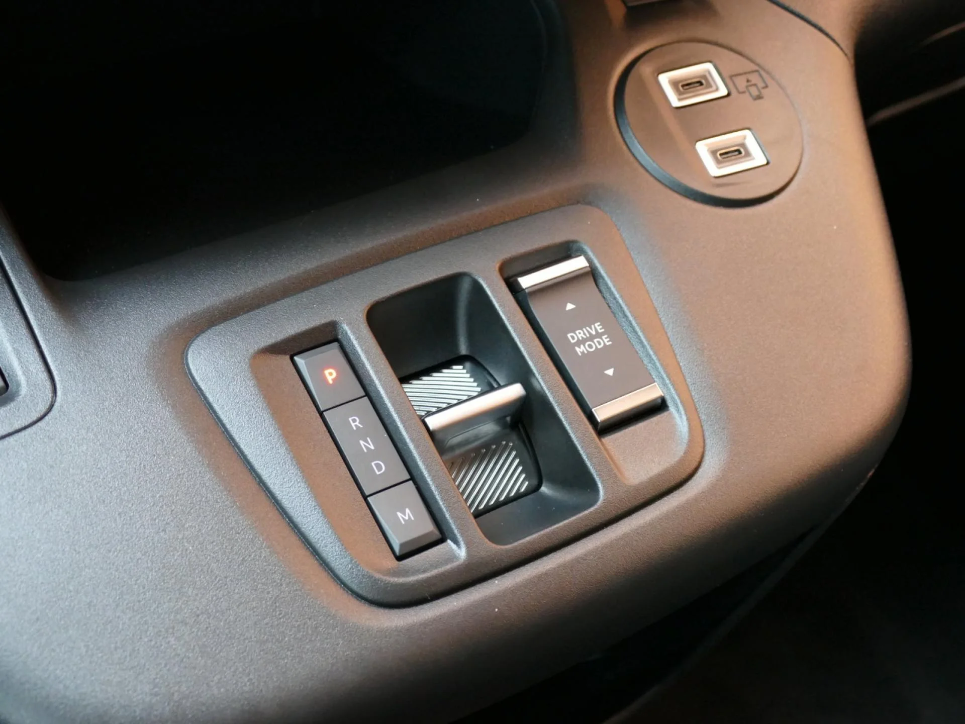 CITROEN BERLINGO - Miniature 19 sur 32 - Cliquer pour voir cette photo