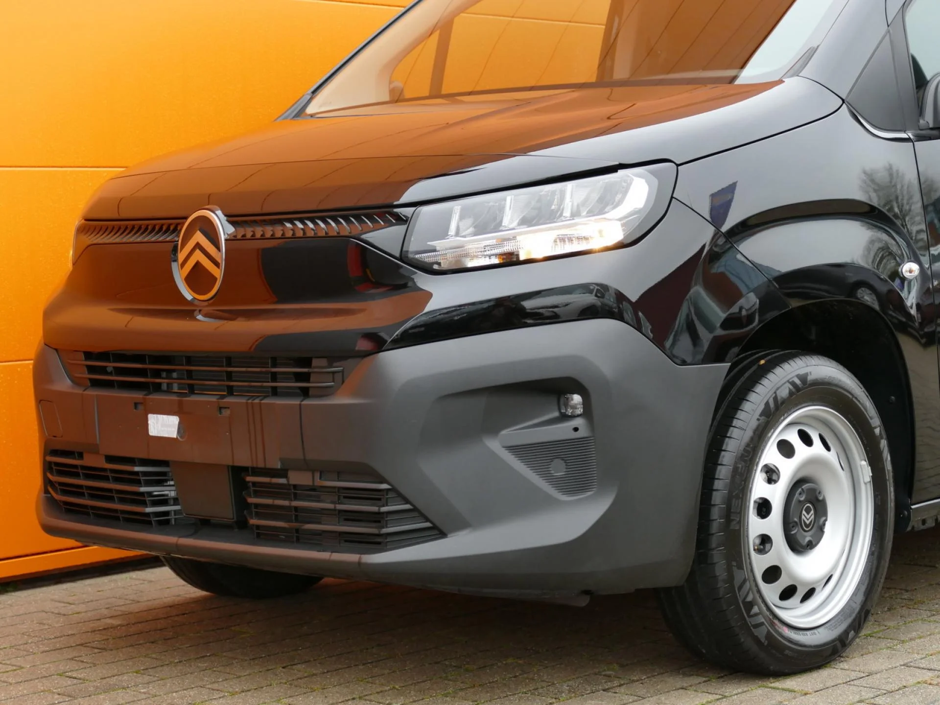 CITROEN BERLINGO - Miniature 28 sur 32 - Cliquer pour voir cette photo