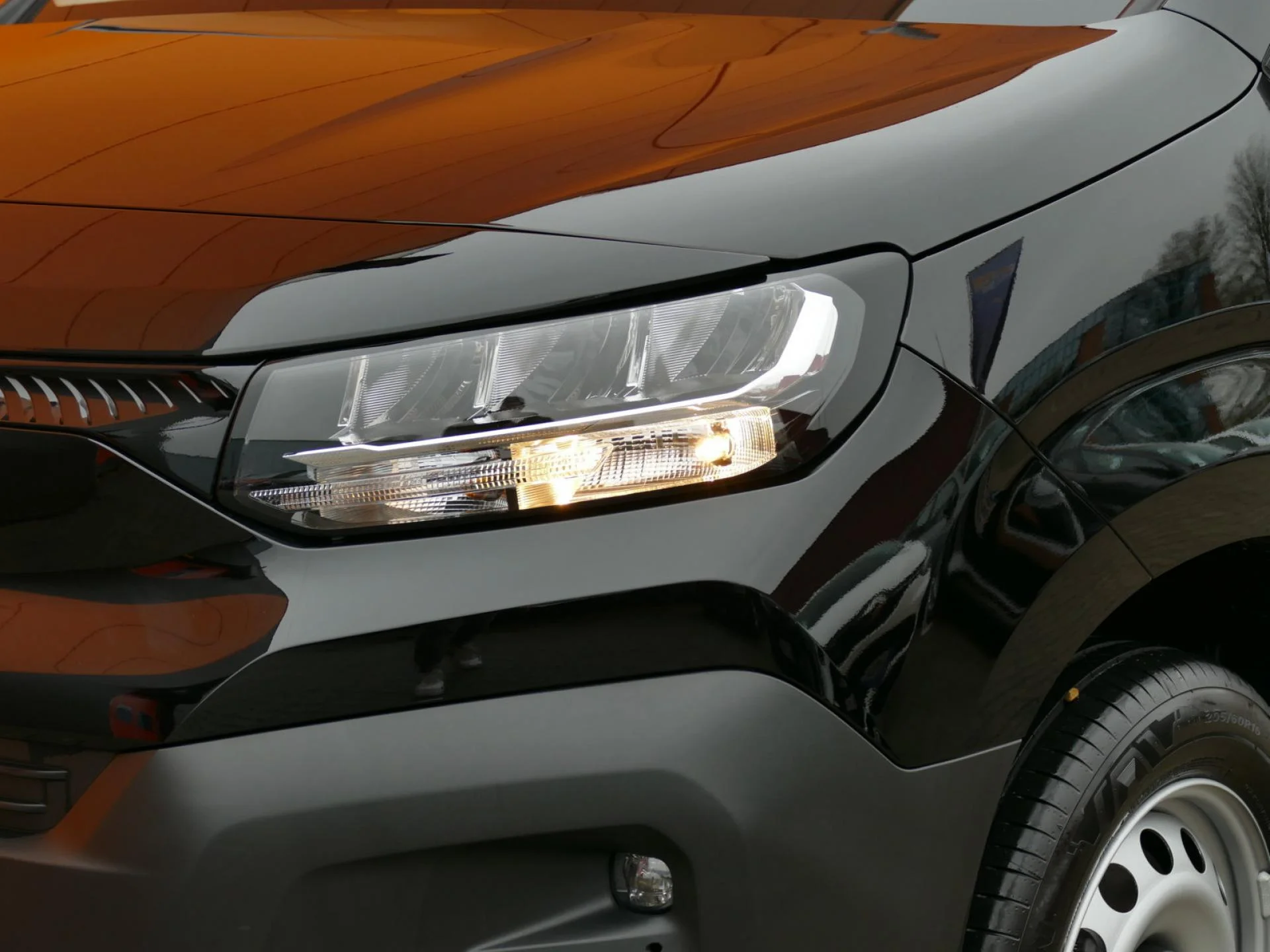 CITROEN BERLINGO - Miniature 29 sur 32 - Cliquer pour voir cette photo