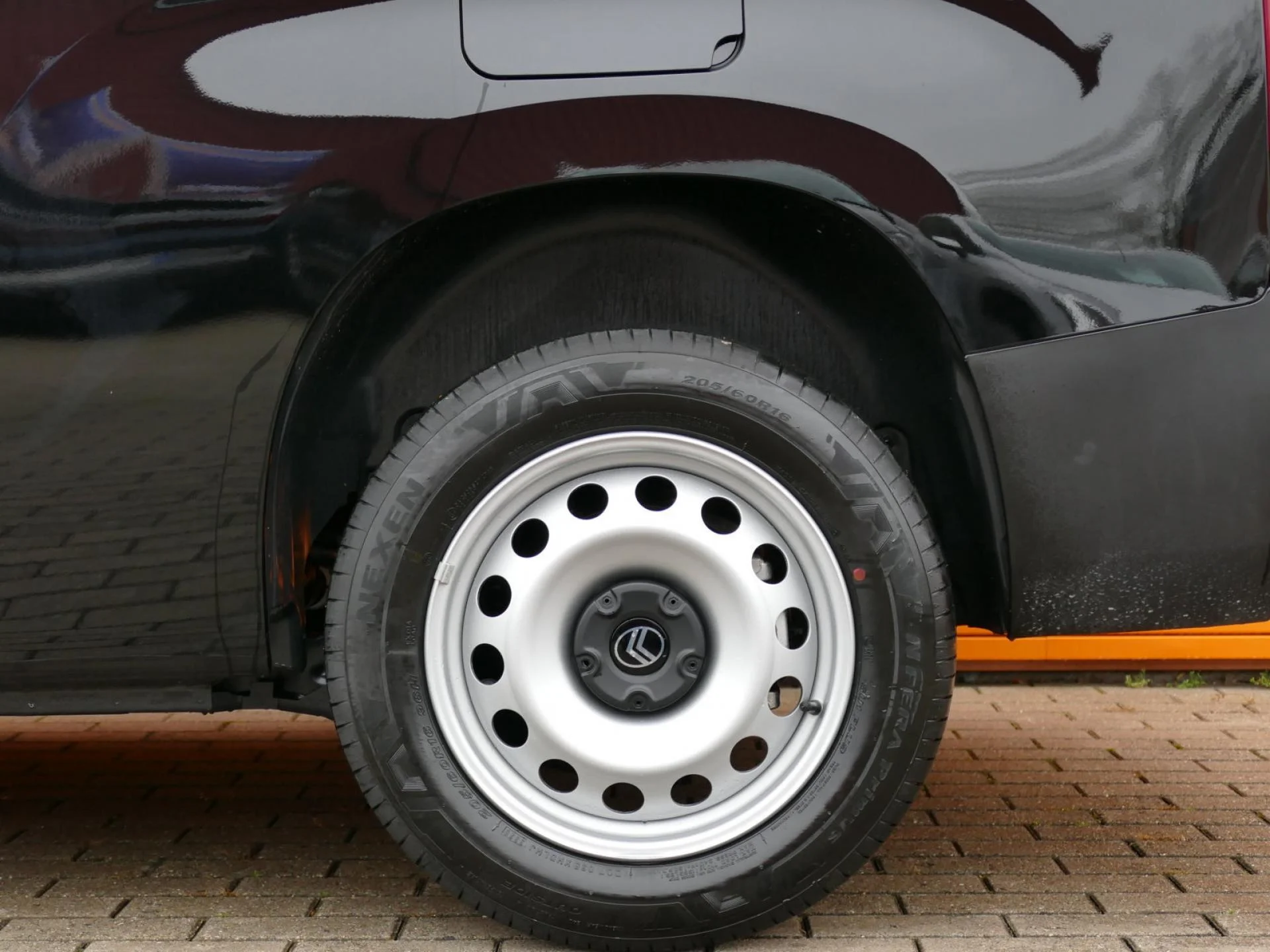 CITROEN BERLINGO - Miniature 32 sur 32 - Cliquer pour voir cette photo