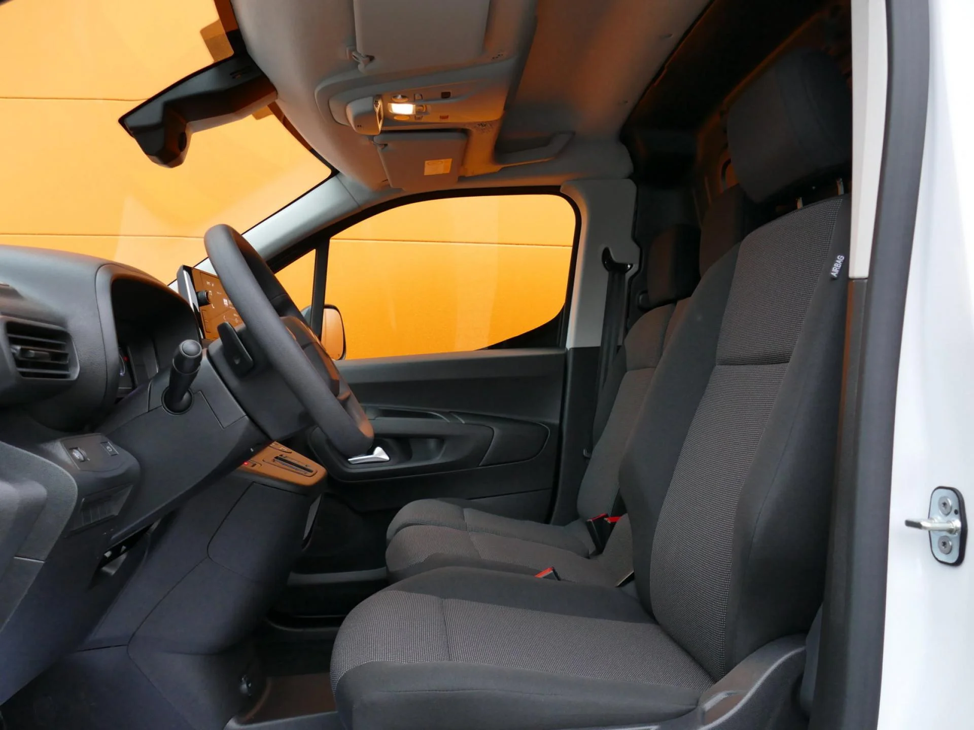 CITROEN BERLINGO - Miniature 6 sur 32 - Cliquer pour voir cette photo