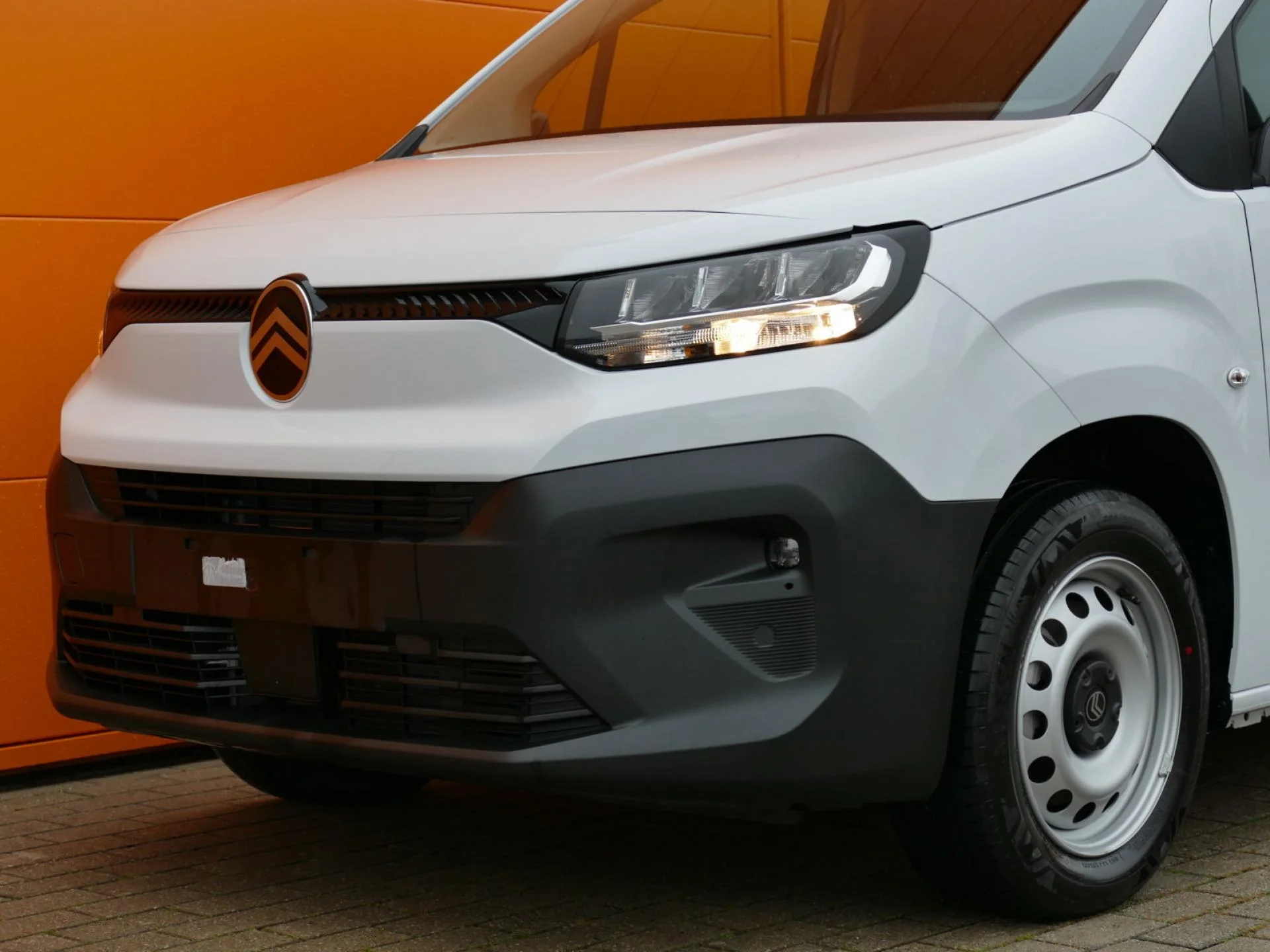 CITROEN BERLINGO - Miniature 28 sur 32 - Cliquer pour voir cette photo