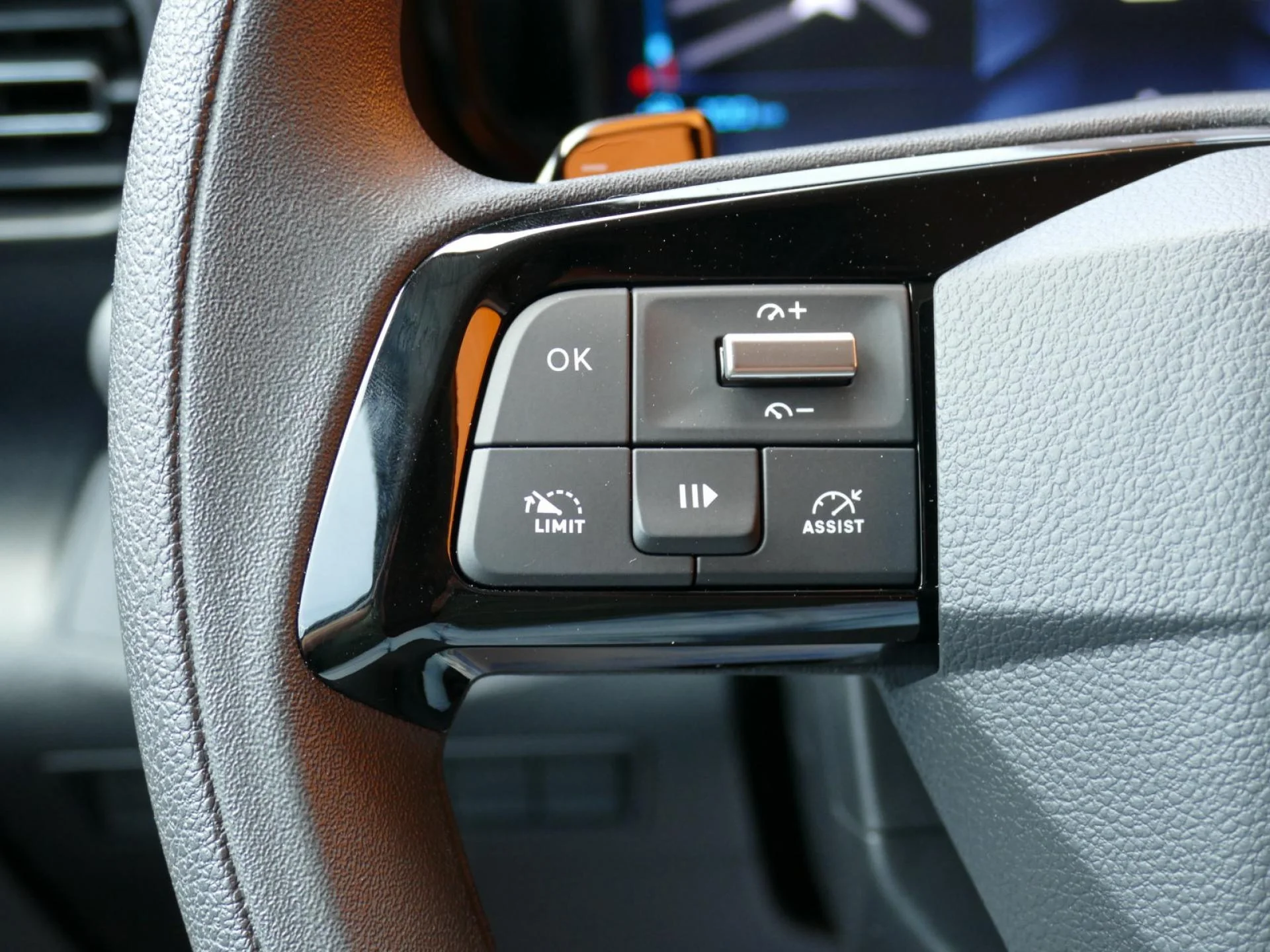 CITROEN BERLINGO - Miniature 16 sur 33 - Cliquer pour voir cette photo