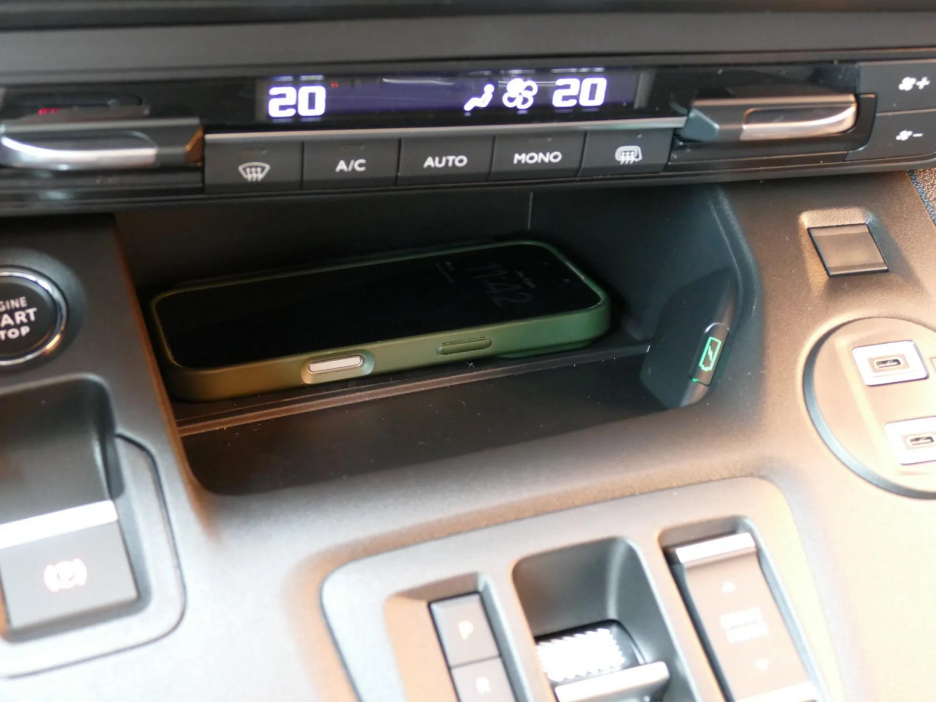 CITROEN BERLINGO - Miniature 16 sur 32 - Cliquer pour voir cette photo