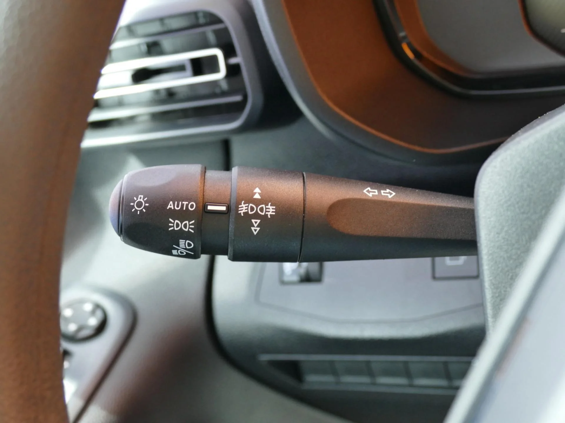 CITROEN BERLINGO - Miniature 24 sur 32 - Cliquer pour voir cette photo