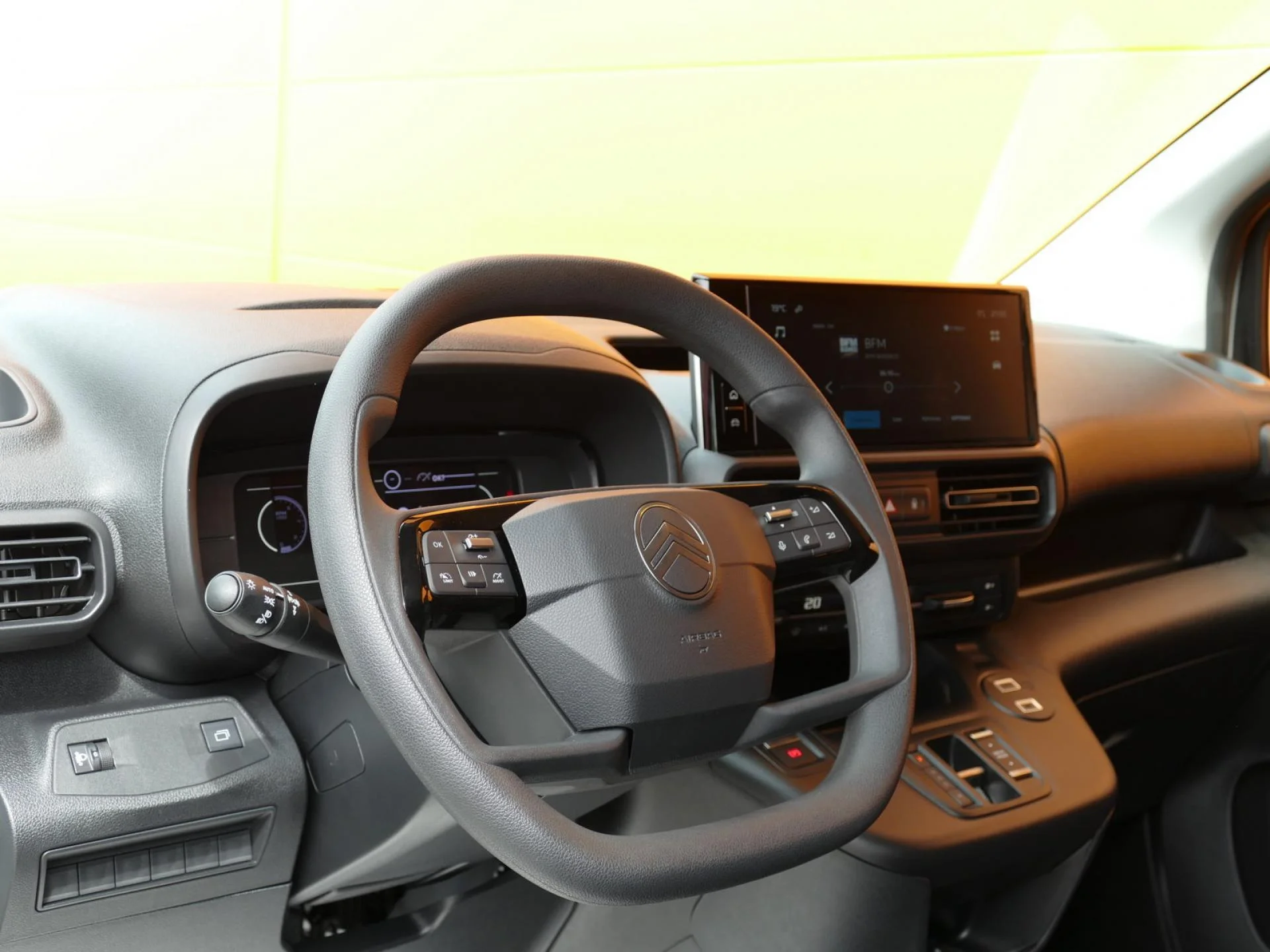 CITROEN BERLINGO - Miniature 14 sur 32 - Cliquer pour voir cette photo