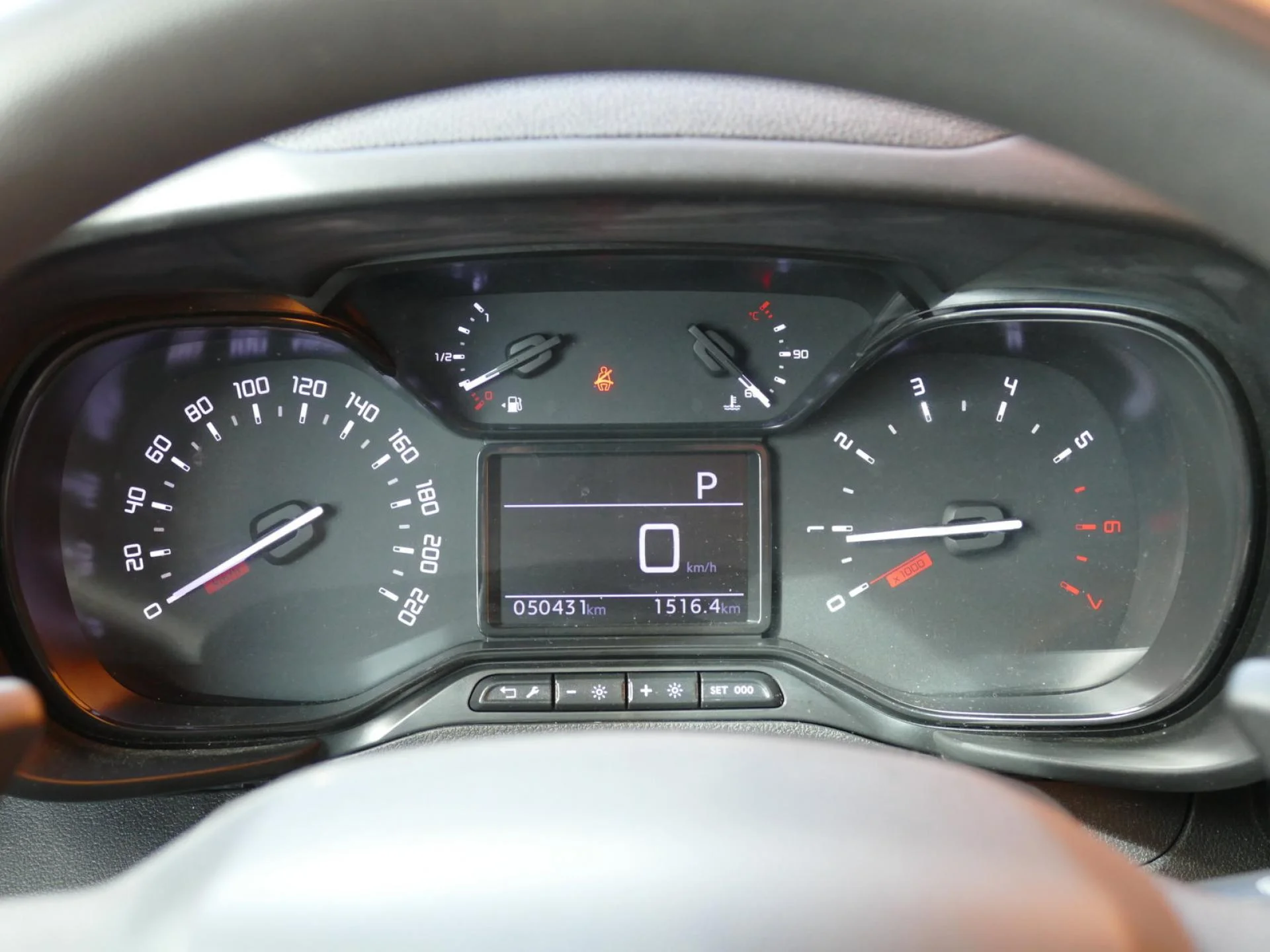 CITROEN BERLINGO - Miniature 15 sur 30 - Cliquer pour voir cette photo