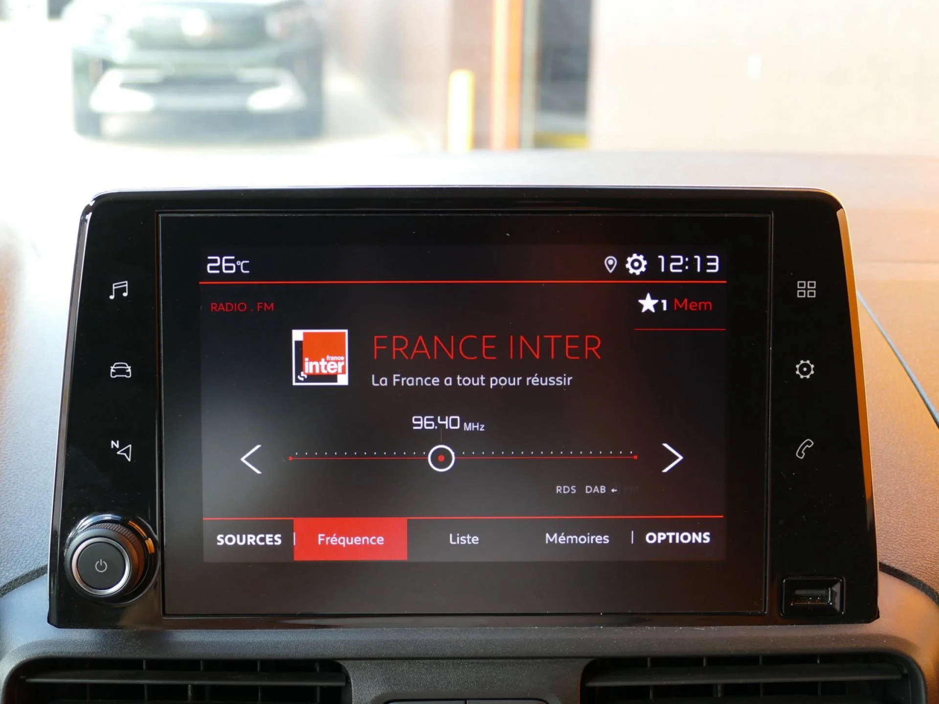 CITROEN BERLINGO - Miniature 9 sur 30 - Cliquer pour voir cette photo