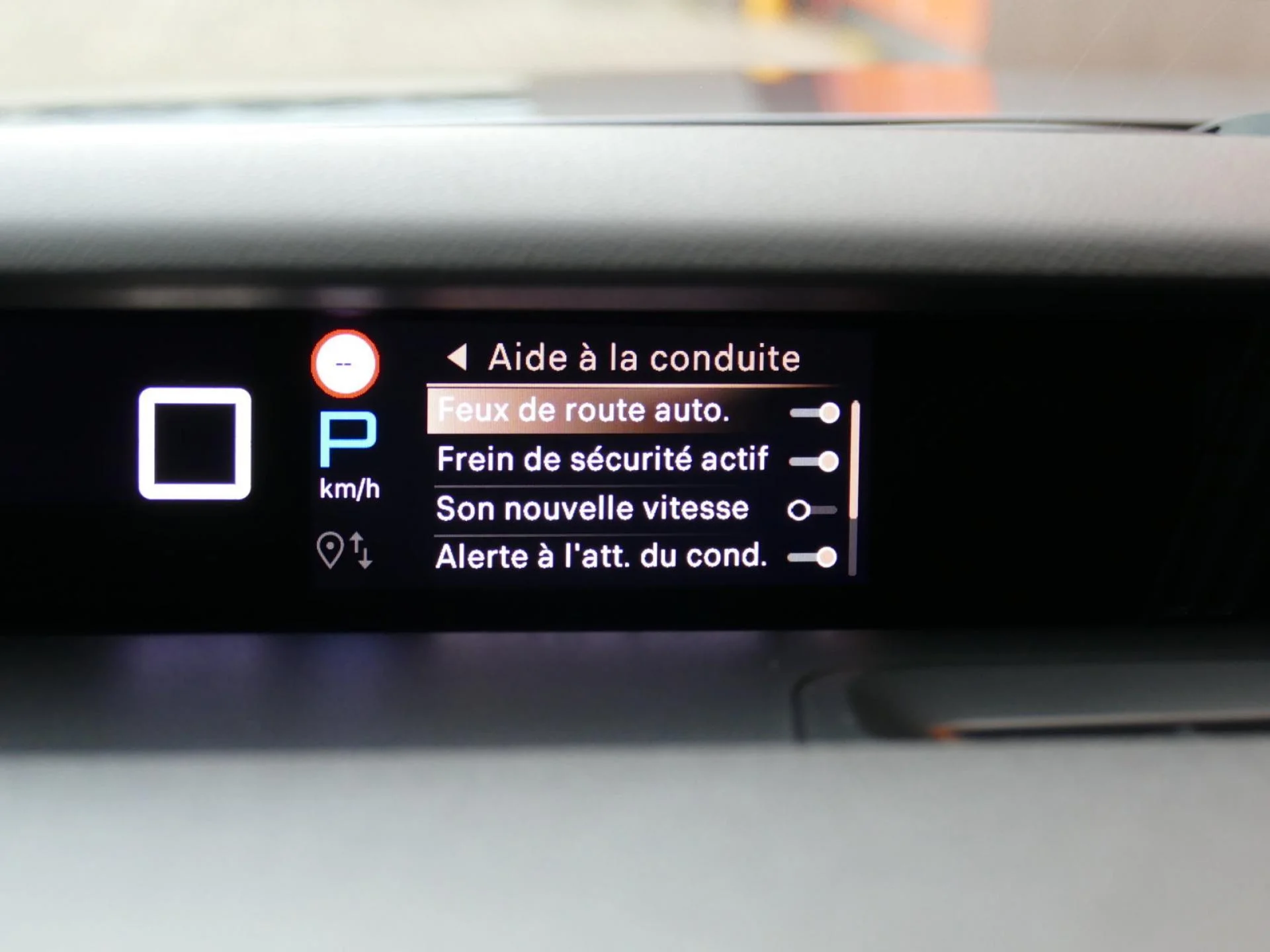 CITROEN C3 AIRCROSS - Miniature 15 sur 33 - Cliquer pour voir cette photo