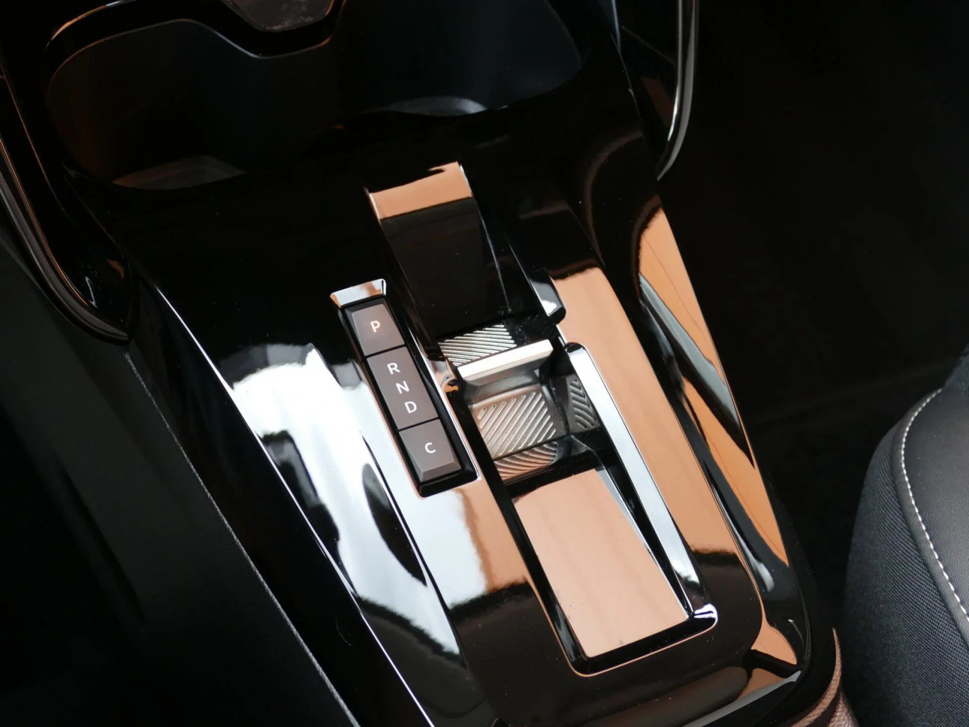 CITROEN C3 AIRCROSS - Miniature 16 sur 31 - Cliquer pour voir cette photo