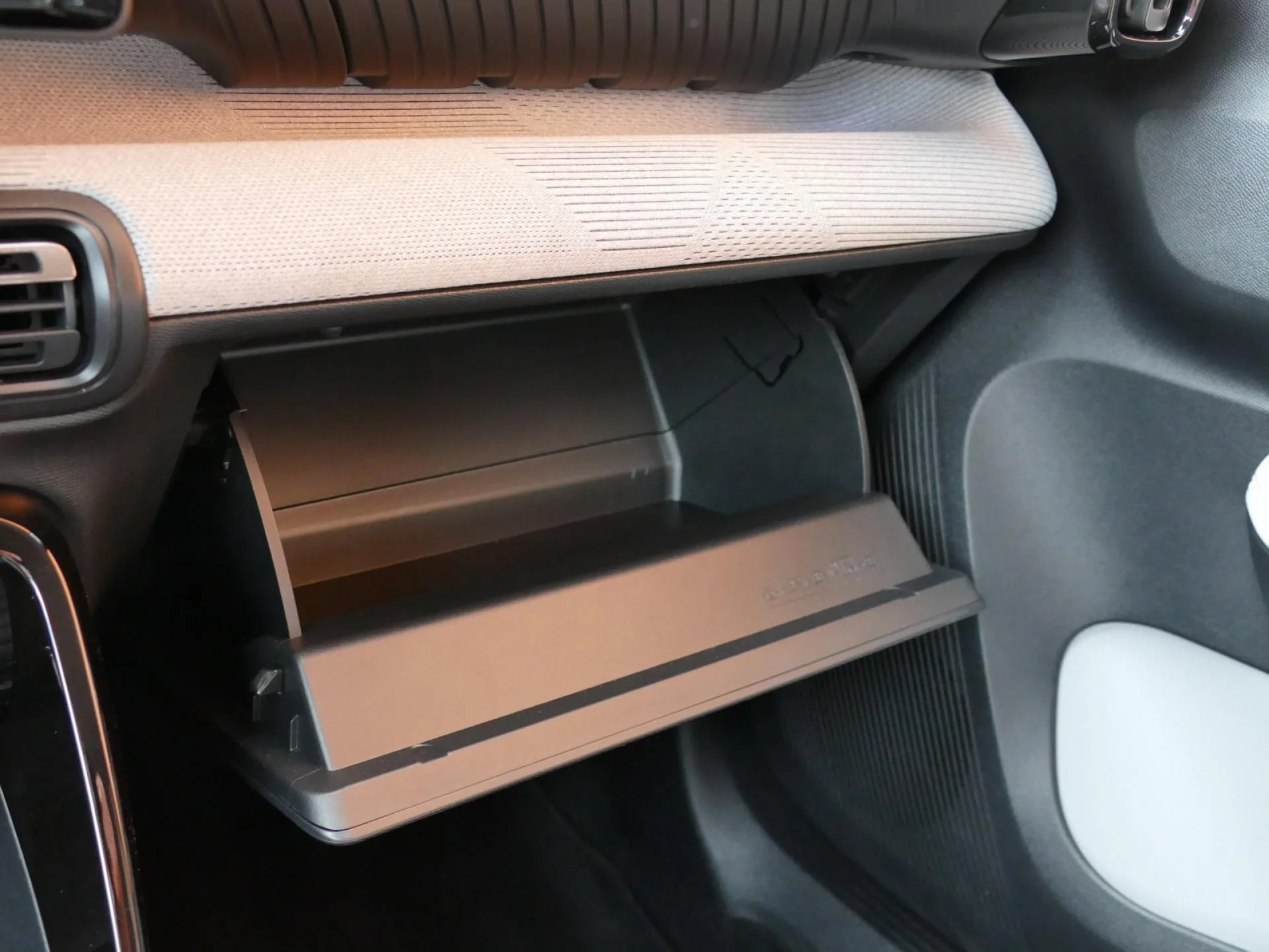 CITROEN C3 AIRCROSS - Miniature 20 sur 31 - Cliquer pour voir cette photo