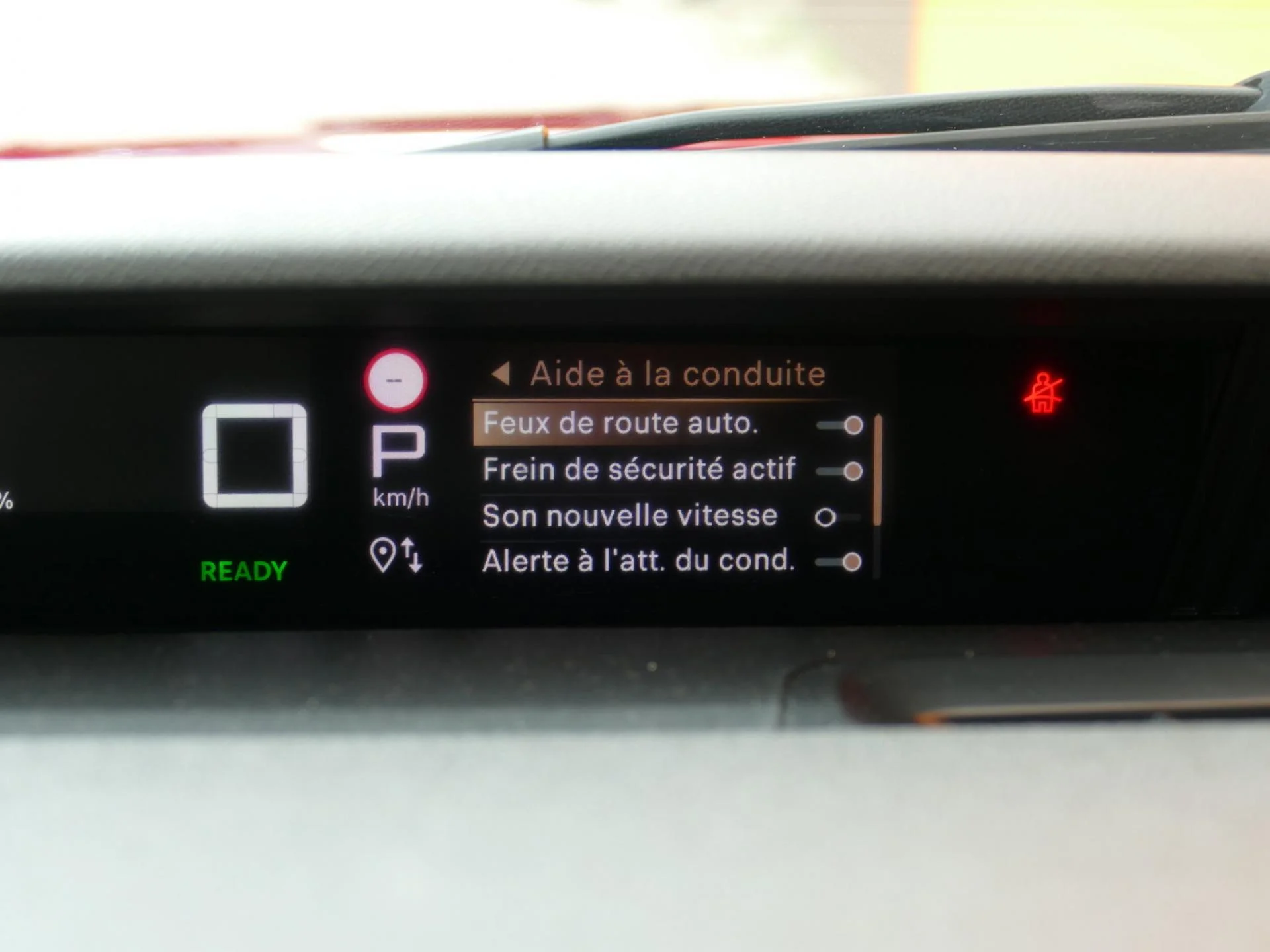 CITROEN C3 AIRCROSS - Miniature 14 sur 31 - Cliquer pour voir cette photo