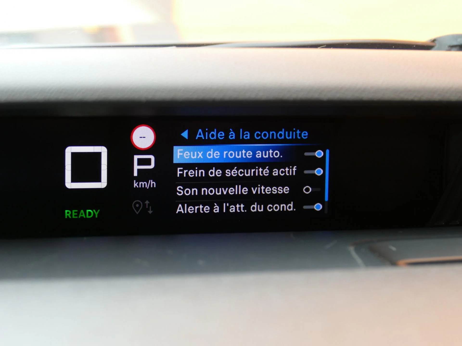 CITROEN C3 - Miniature 13 sur 32 - Cliquer pour voir cette photo