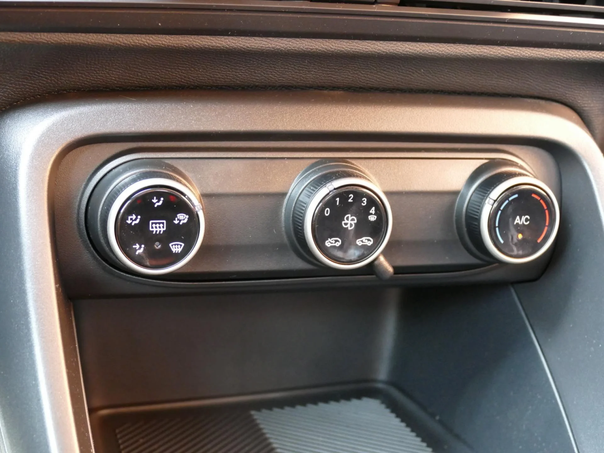 CITROEN C3 - Miniature 13 sur 31 - Cliquer pour voir cette photo
