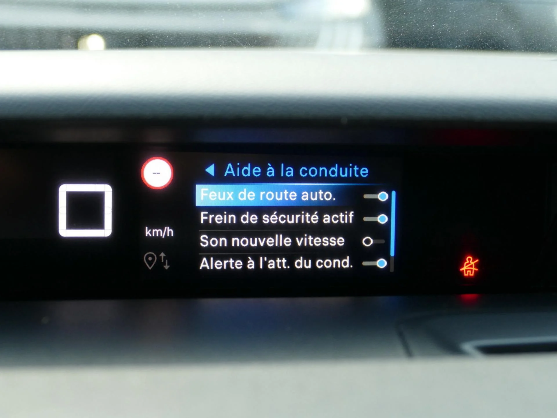CITROEN C3 - Miniature 16 sur 31 - Cliquer pour voir cette photo