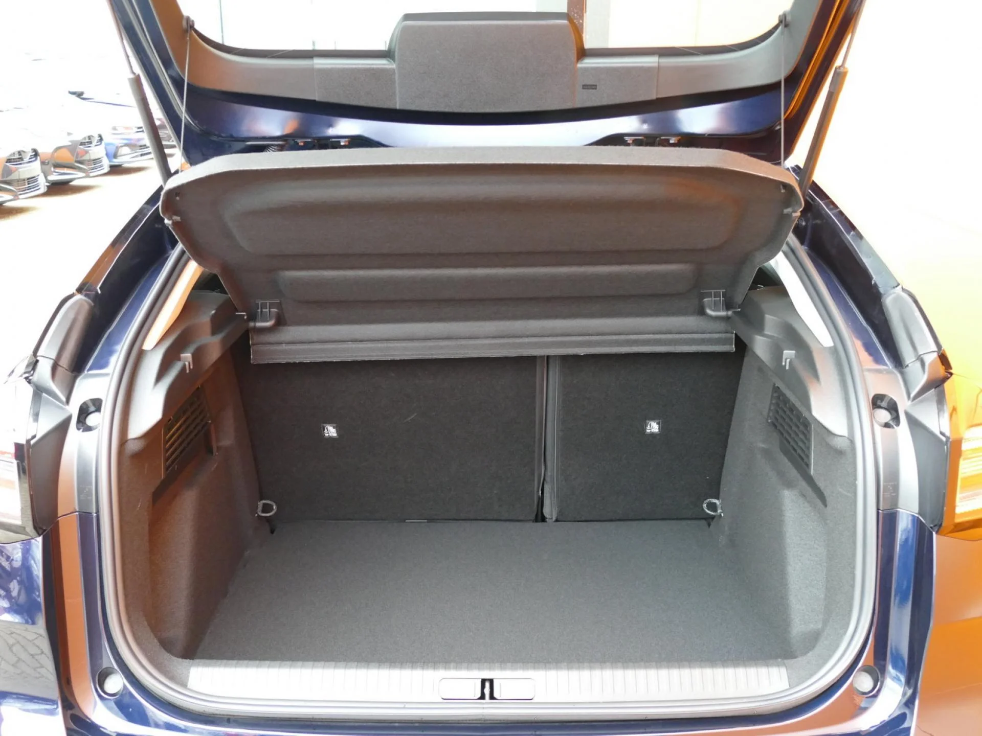 CITROEN C4 - Miniature 8 sur 31 - Cliquer pour voir cette photo