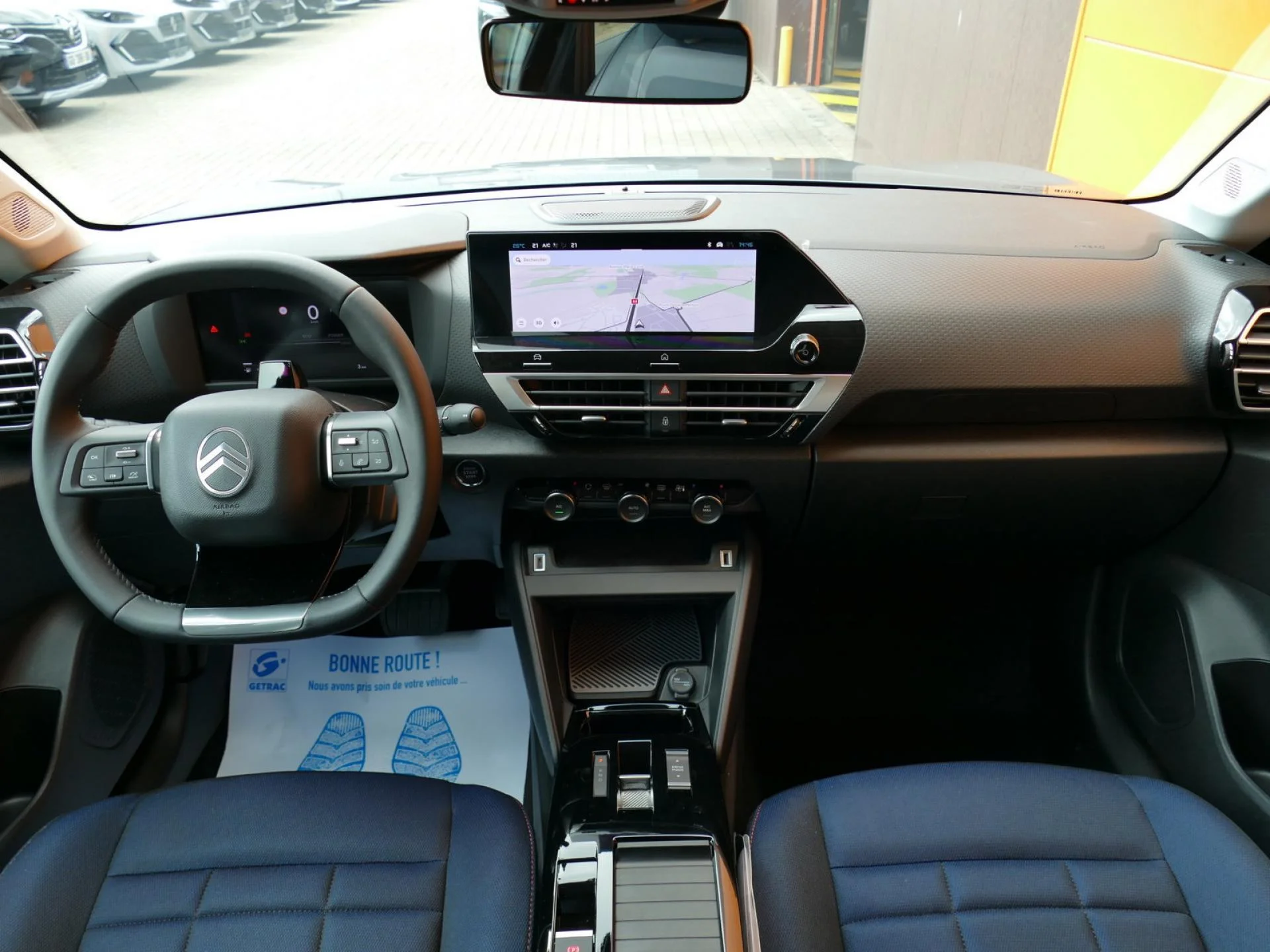 CITROEN C4 - Miniature 5 sur 32 - Cliquer pour voir cette photo