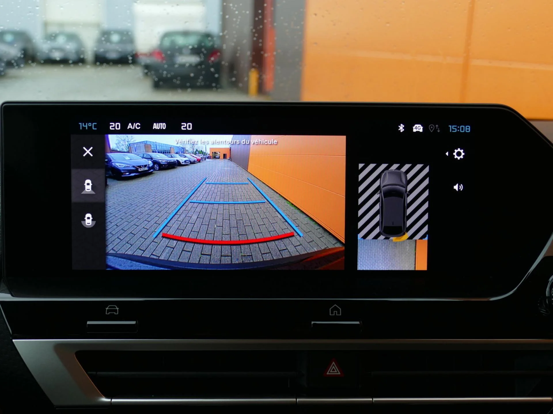 CITROEN C4 - Miniature 10 sur 24 - Cliquer pour voir cette photo
