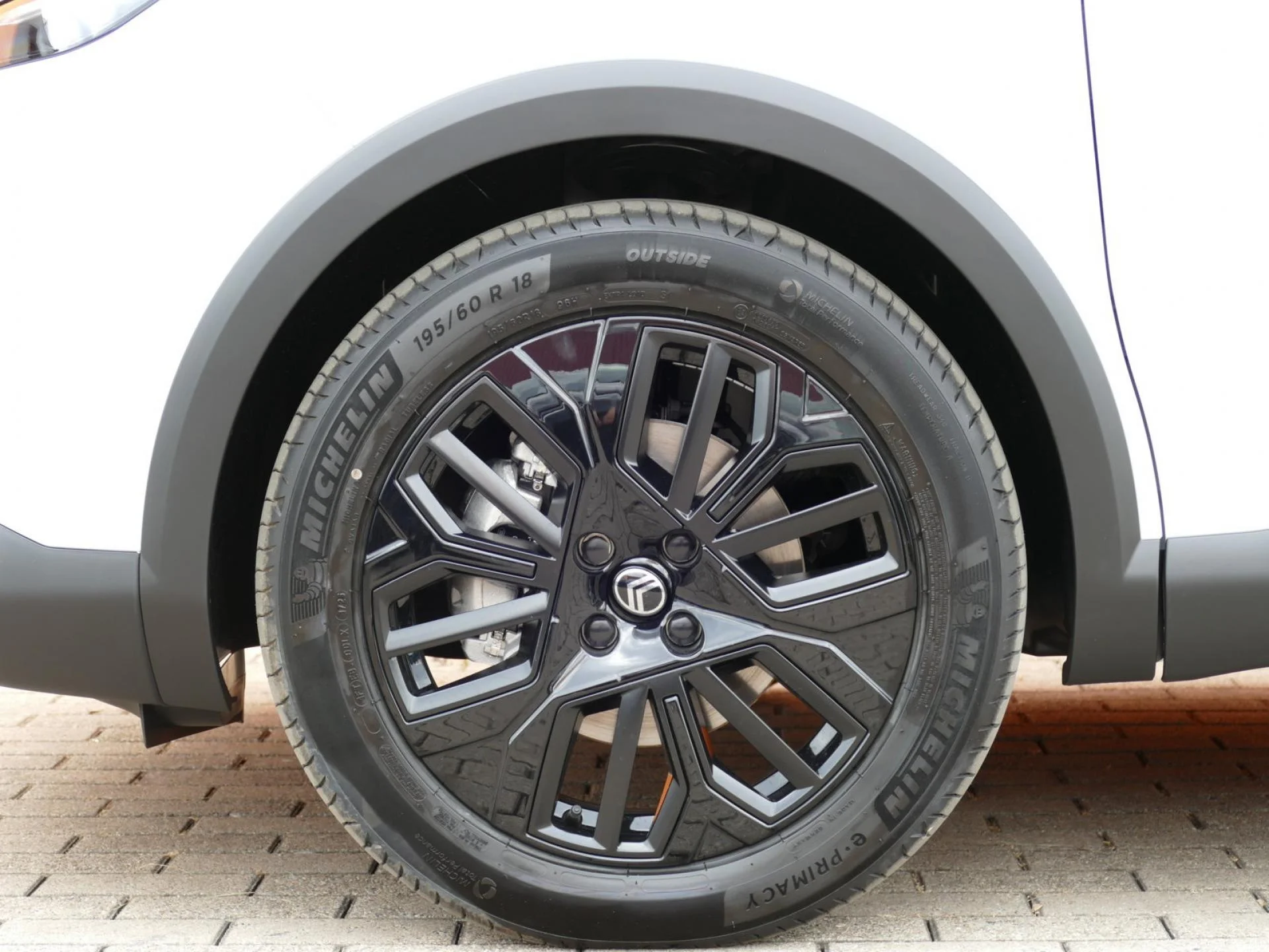 CITROEN C4 - Miniature 30 sur 32 - Cliquer pour voir cette photo