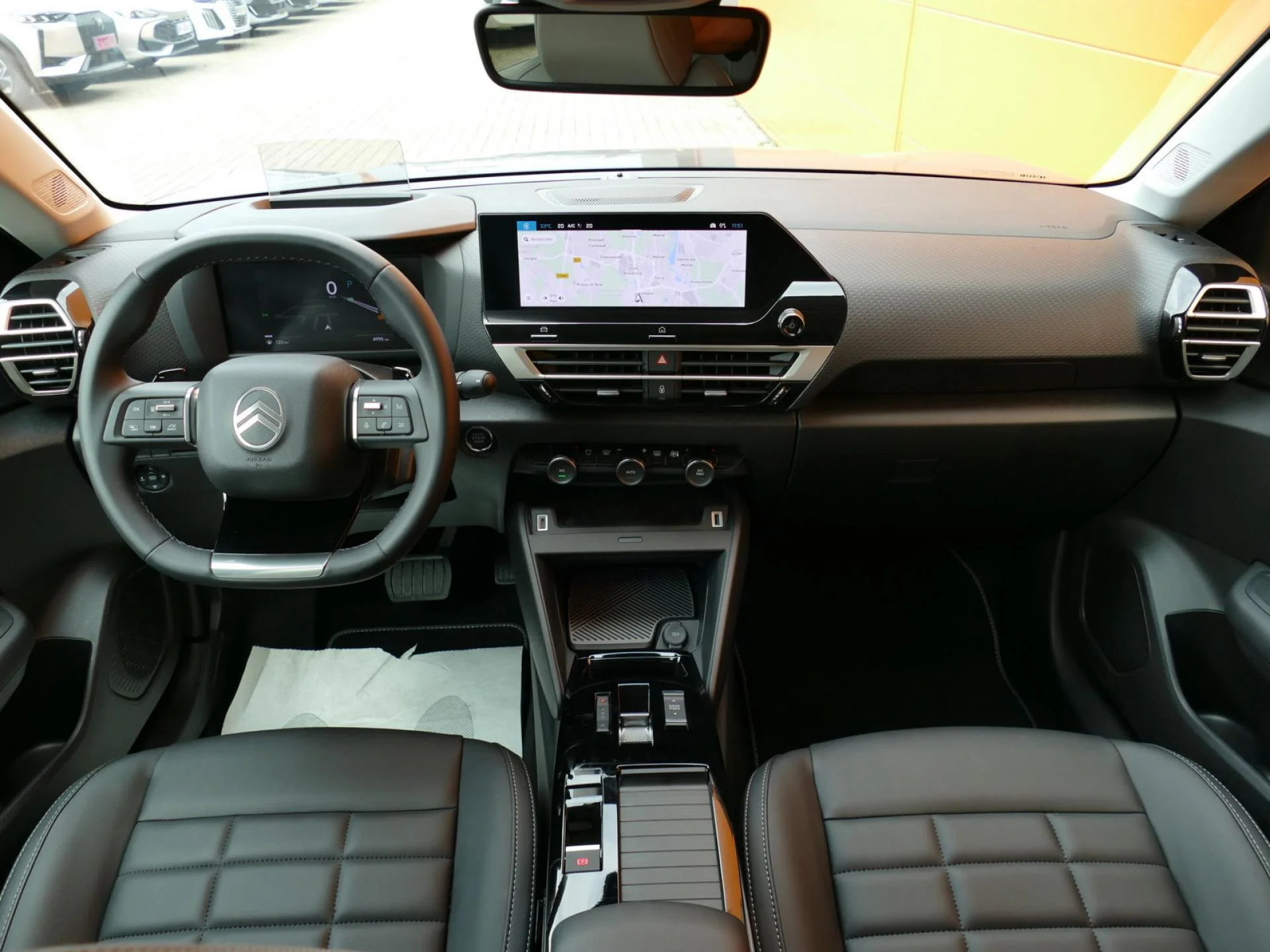 CITROEN C4 - Miniature 5 sur 32 - Cliquer pour voir cette photo