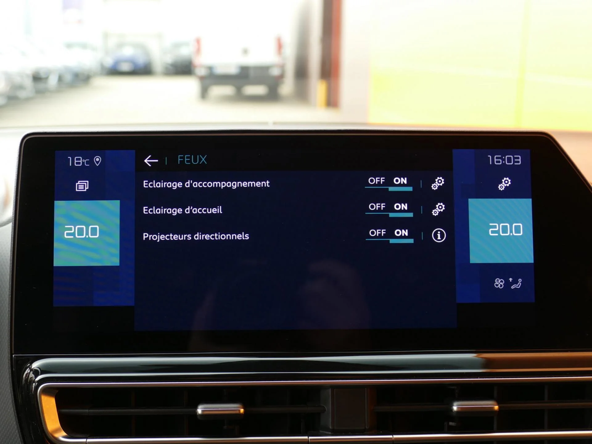 CITROEN C5 AIRCROSS - Miniature 14 sur 32 - Cliquer pour voir cette photo