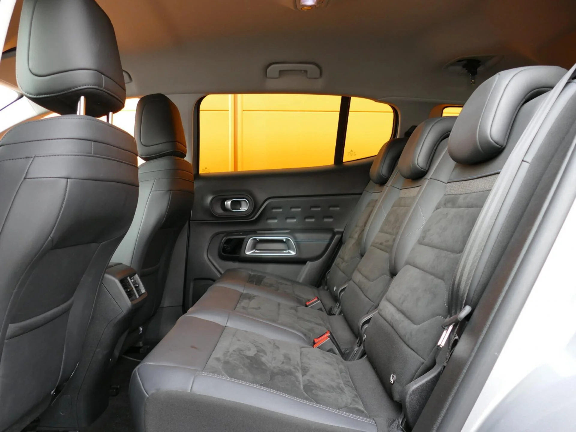 CITROEN C5 AIRCROSS - Miniature 7 sur 32 - Cliquer pour voir cette photo