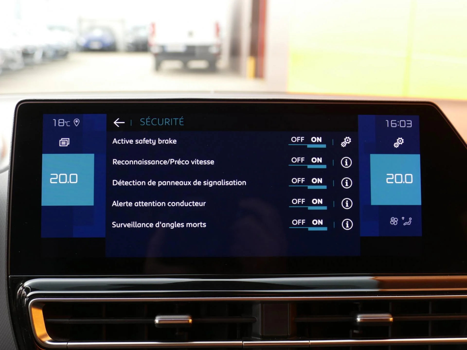 CITROEN C5 AIRCROSS - Miniature 12 sur 32 - Cliquer pour voir cette photo