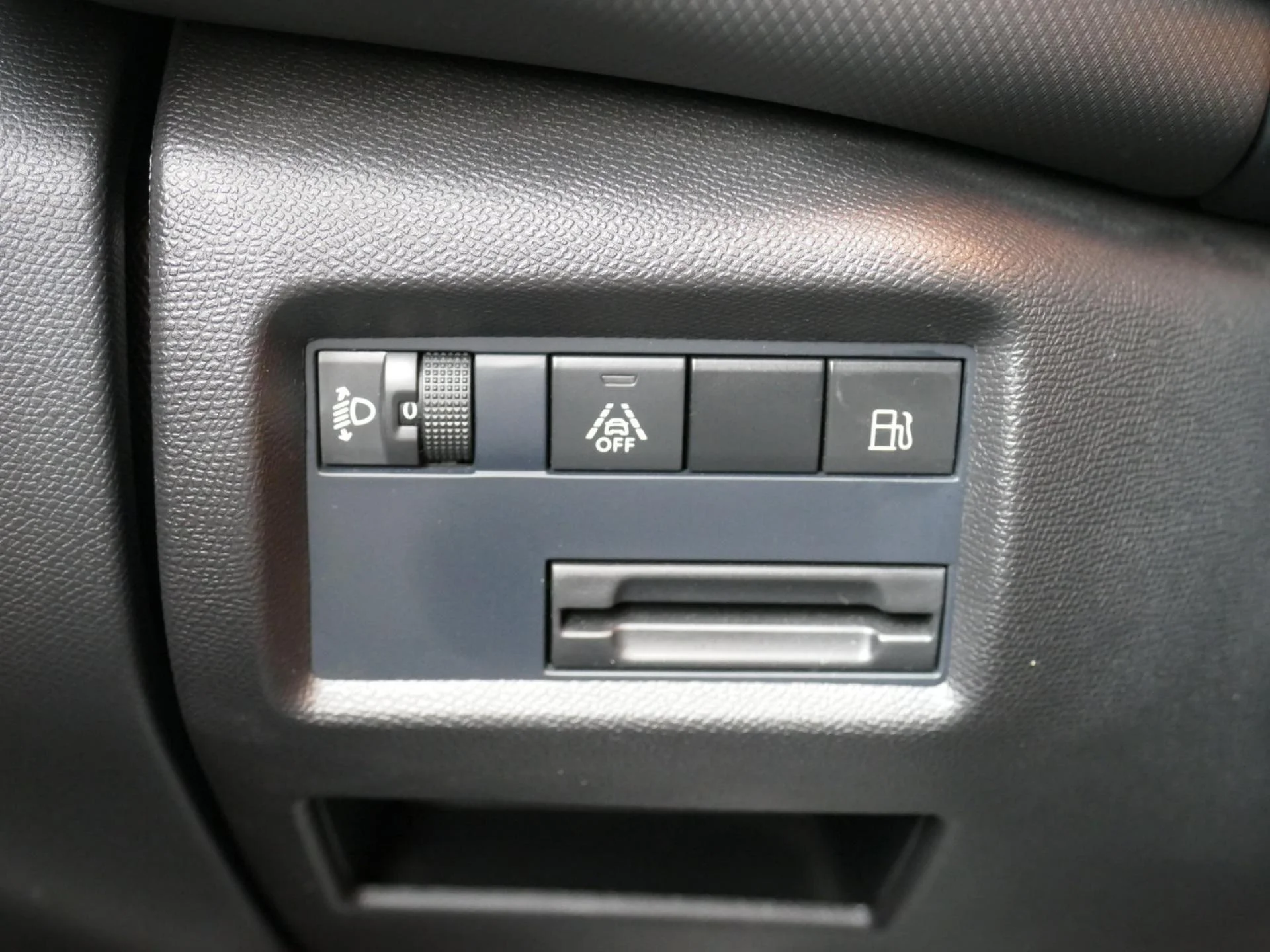 CITROEN C5 AIRCROSS - Miniature 19 sur 32 - Cliquer pour voir cette photo