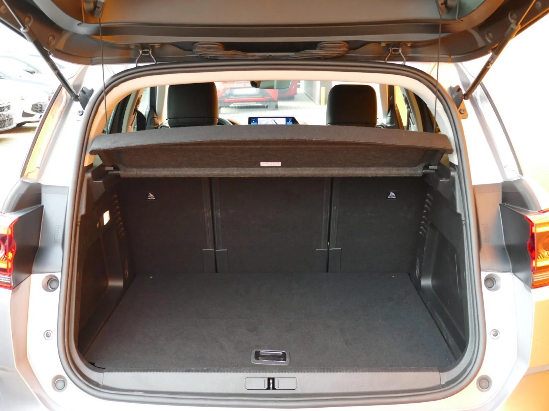 CITROEN C5 AIRCROSS - Miniature 8 sur 32 - Cliquer pour voir cette photo