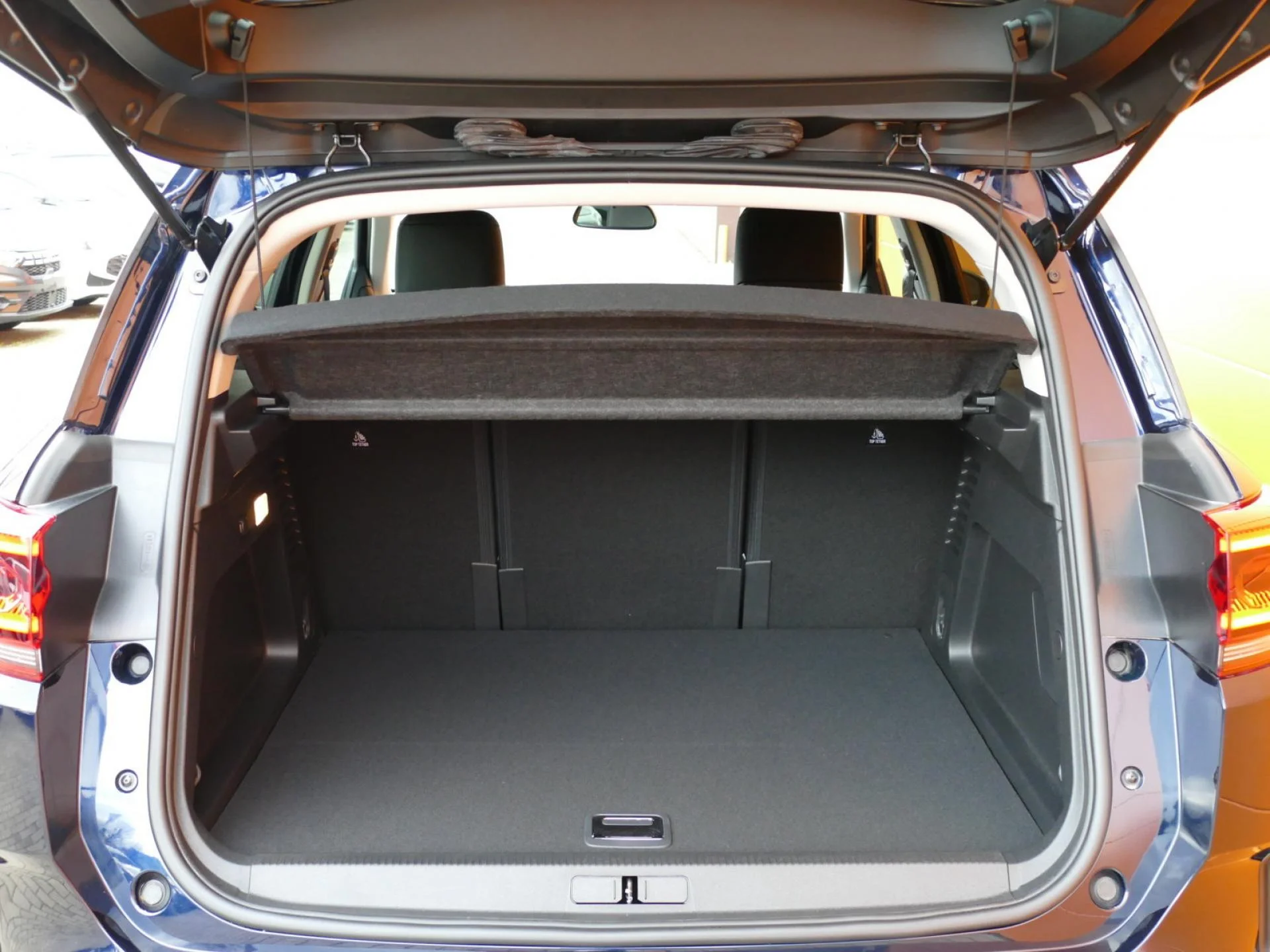 CITROEN C5 AIRCROSS - Miniature 8 sur 32 - Cliquer pour voir cette photo