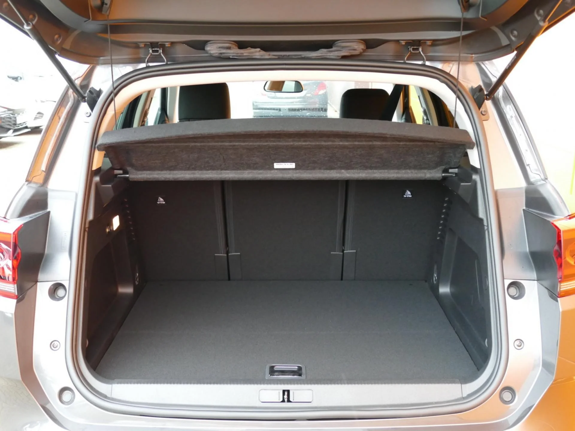 CITROEN C5 AIRCROSS - Miniature 8 sur 32 - Cliquer pour voir cette photo