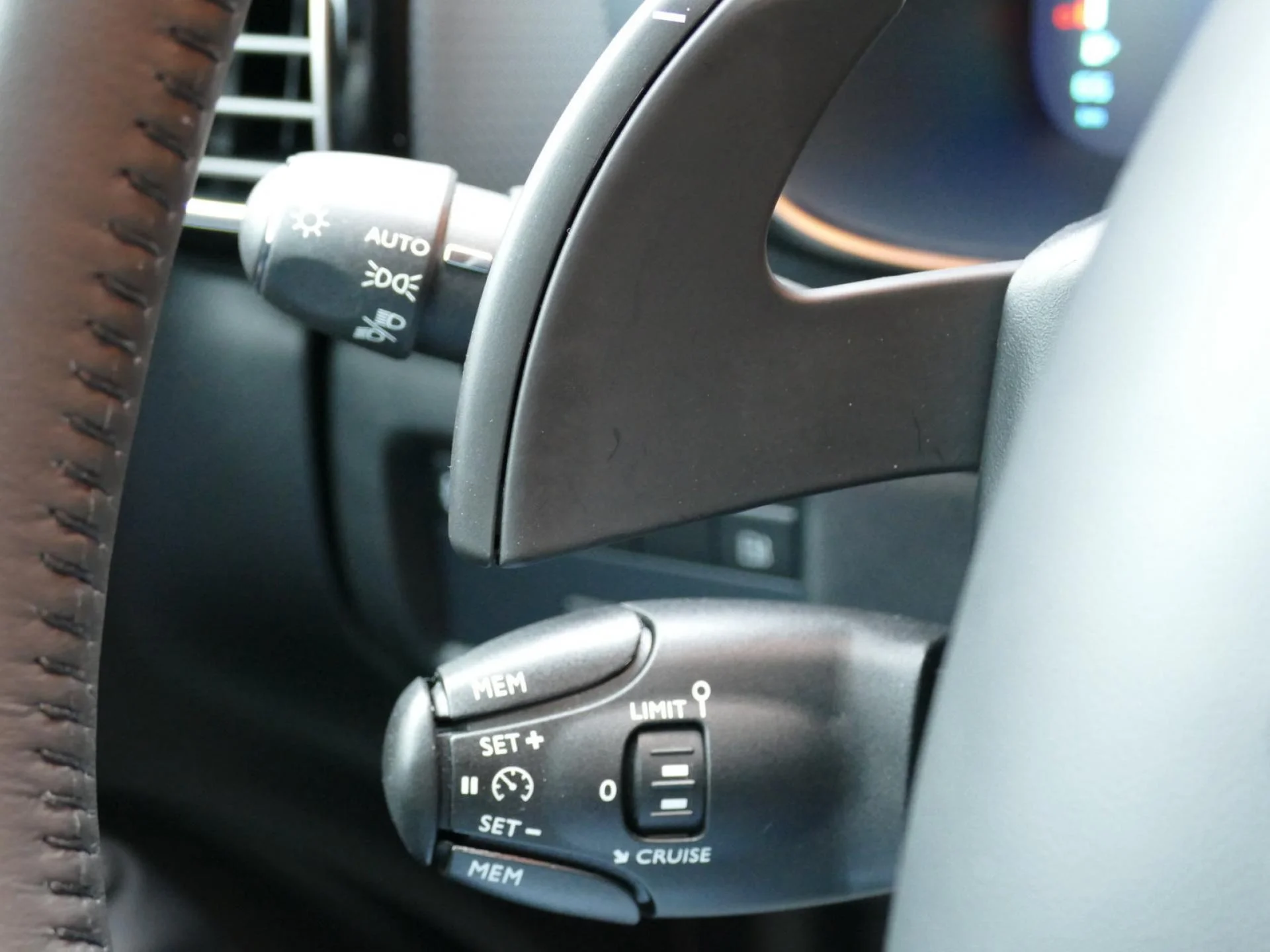 CITROEN C5 AIRCROSS - Miniature 23 sur 32 - Cliquer pour voir cette photo