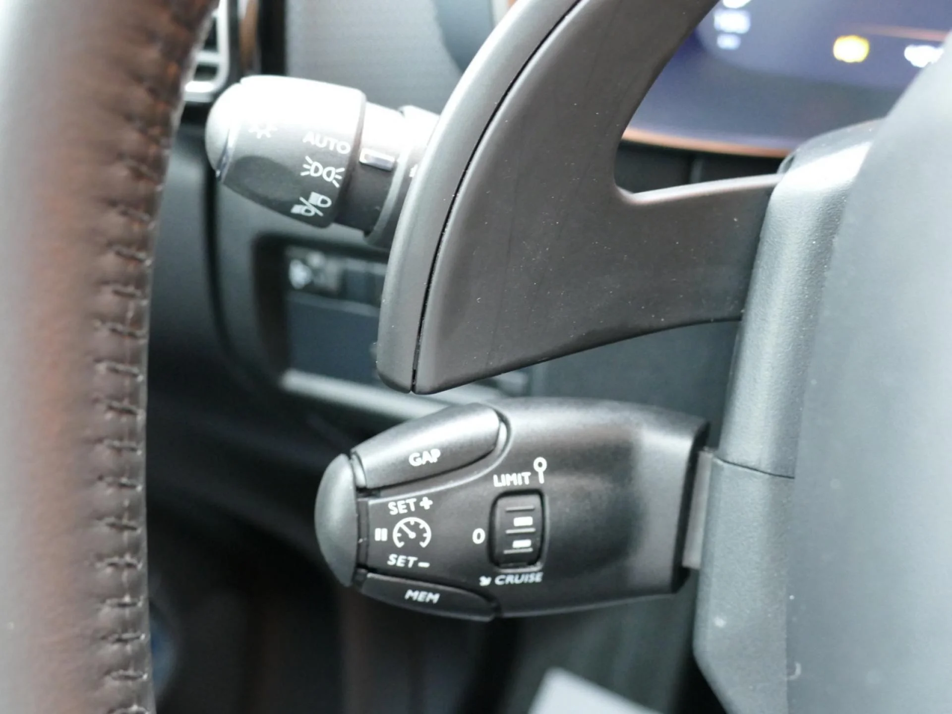 CITROEN C5 AIRCROSS - Miniature 26 sur 34 - Cliquer pour voir cette photo