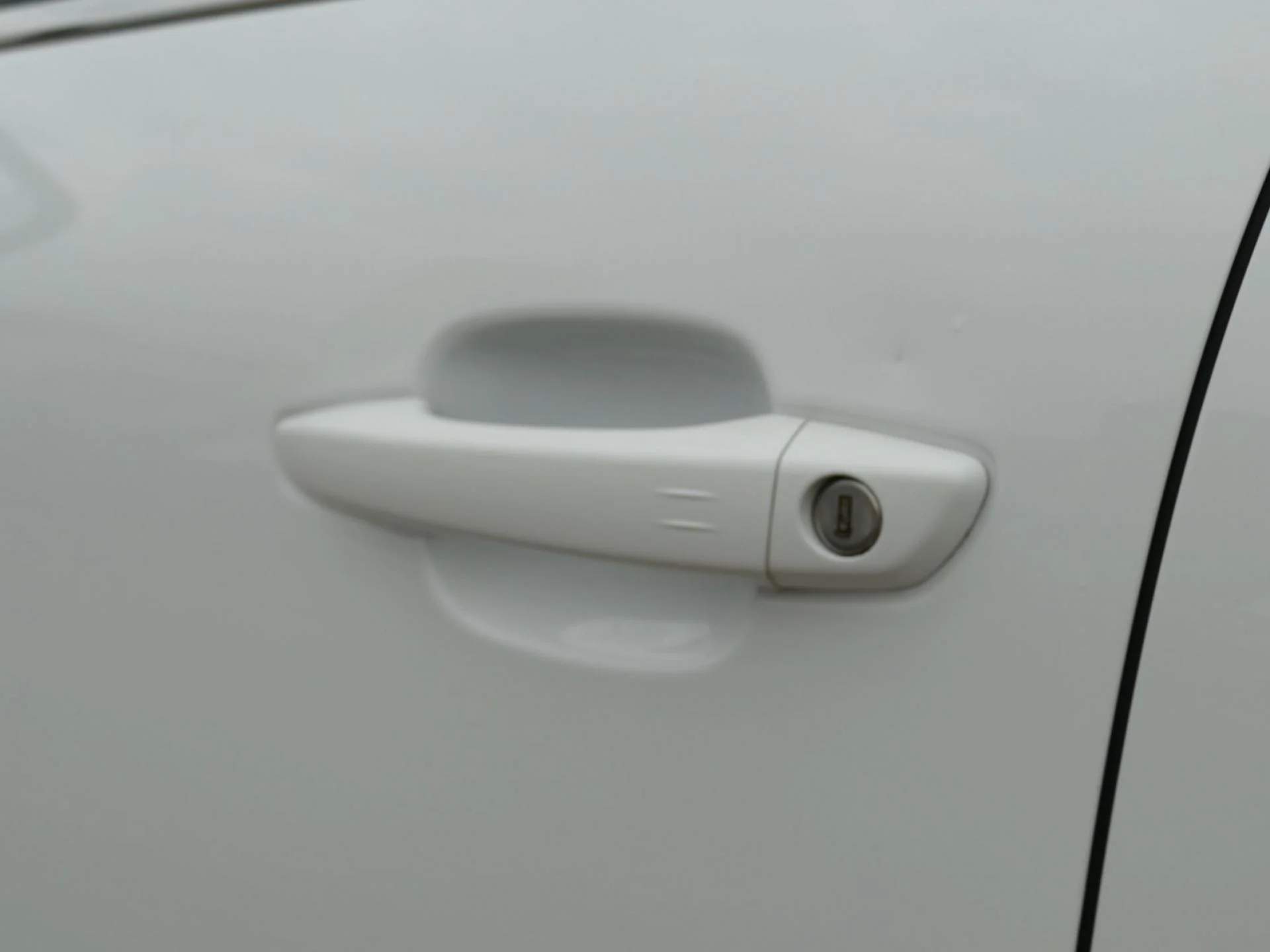 CITROEN C5 AIRCROSS - Miniature 29 sur 34 - Cliquer pour voir cette photo