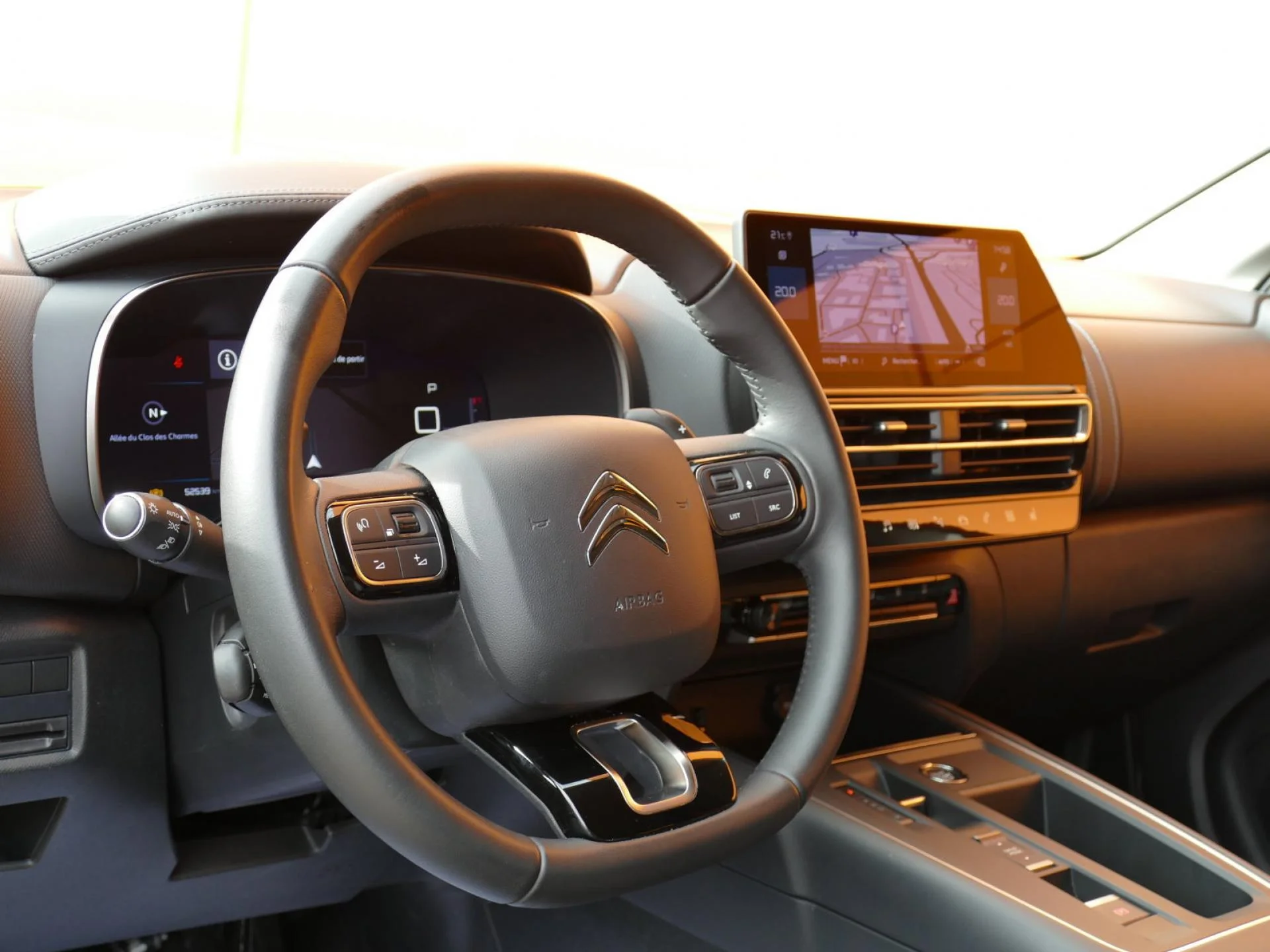 CITROEN C5 AIRCROSS - Miniature 16 sur 32 - Cliquer pour voir cette photo