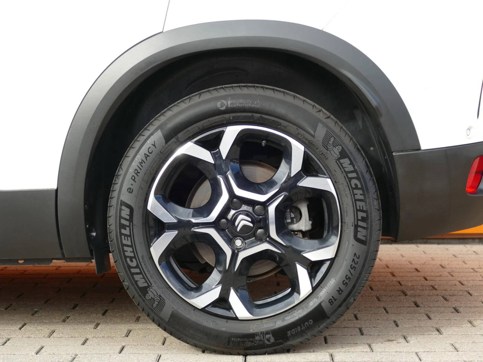 CITROEN C5 AIRCROSS - Miniature 2 sur 2 - Cliquer pour voir cette photo