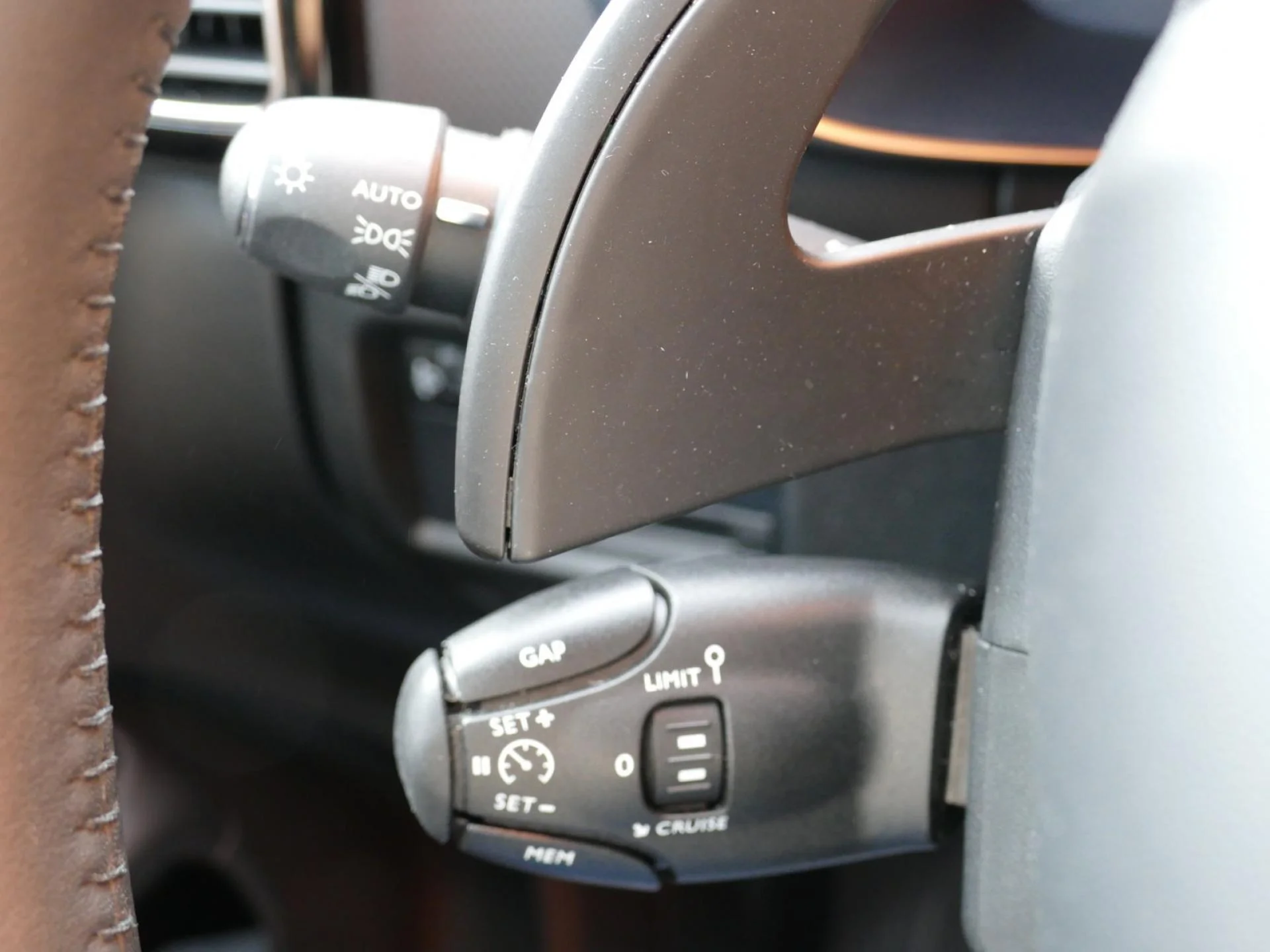 CITROEN C5 AIRCROSS - Miniature 20 sur 22 - Cliquer pour voir cette photo