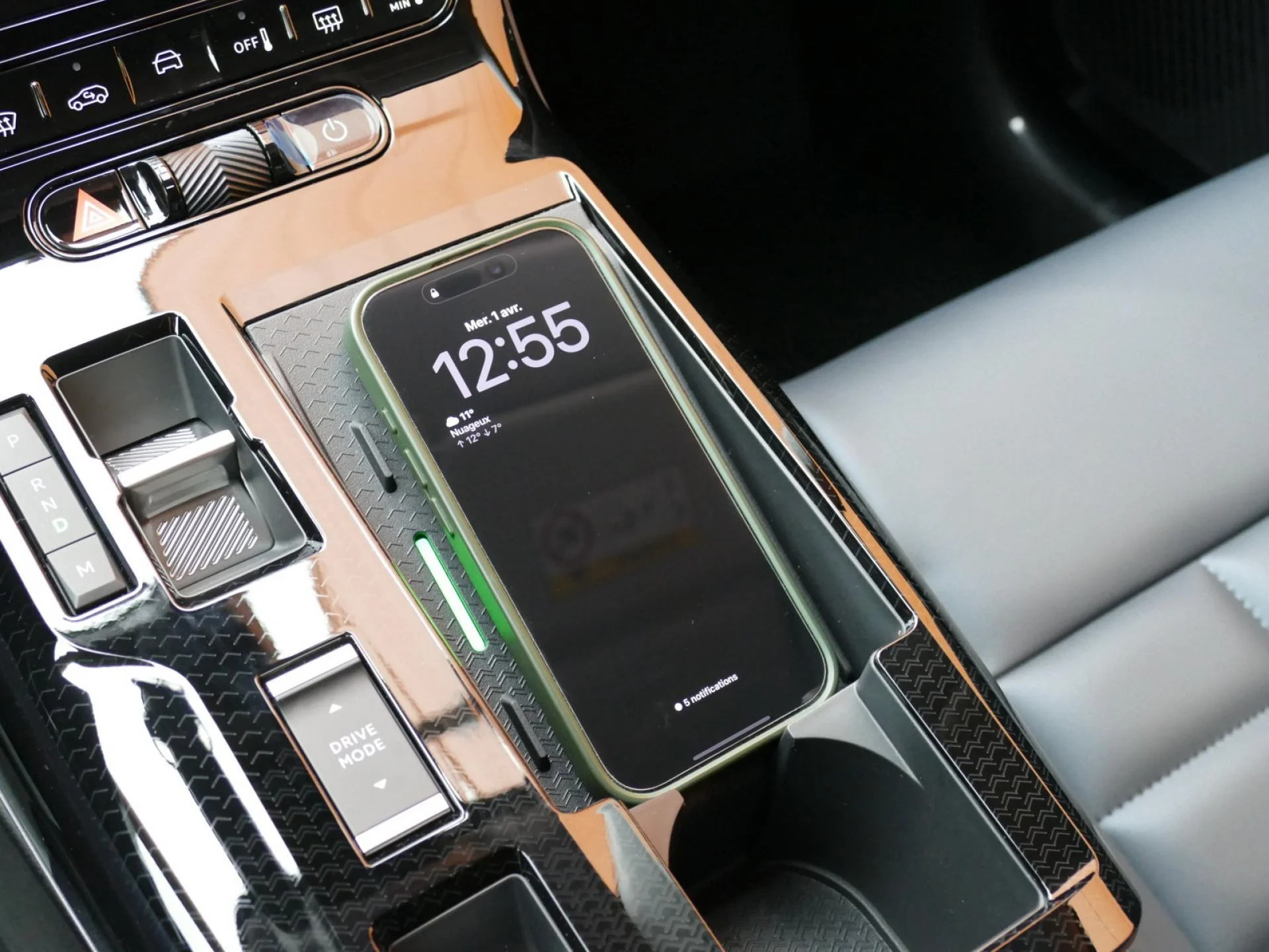 CITROEN C5 AIRCROSS - Miniature 19 sur 35 - Cliquer pour voir cette photo